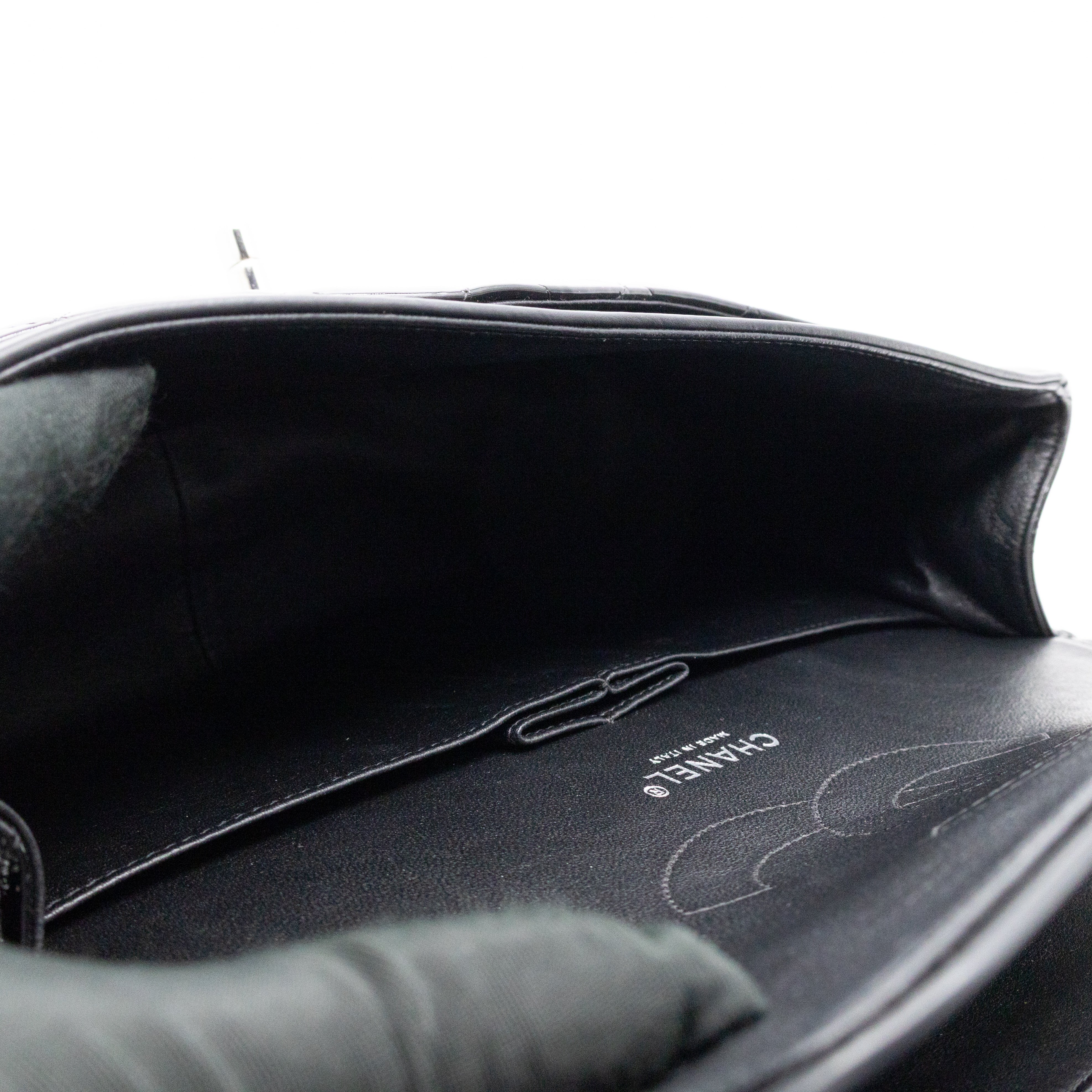 Classic Double Flap Jumbo Black Patent Leather