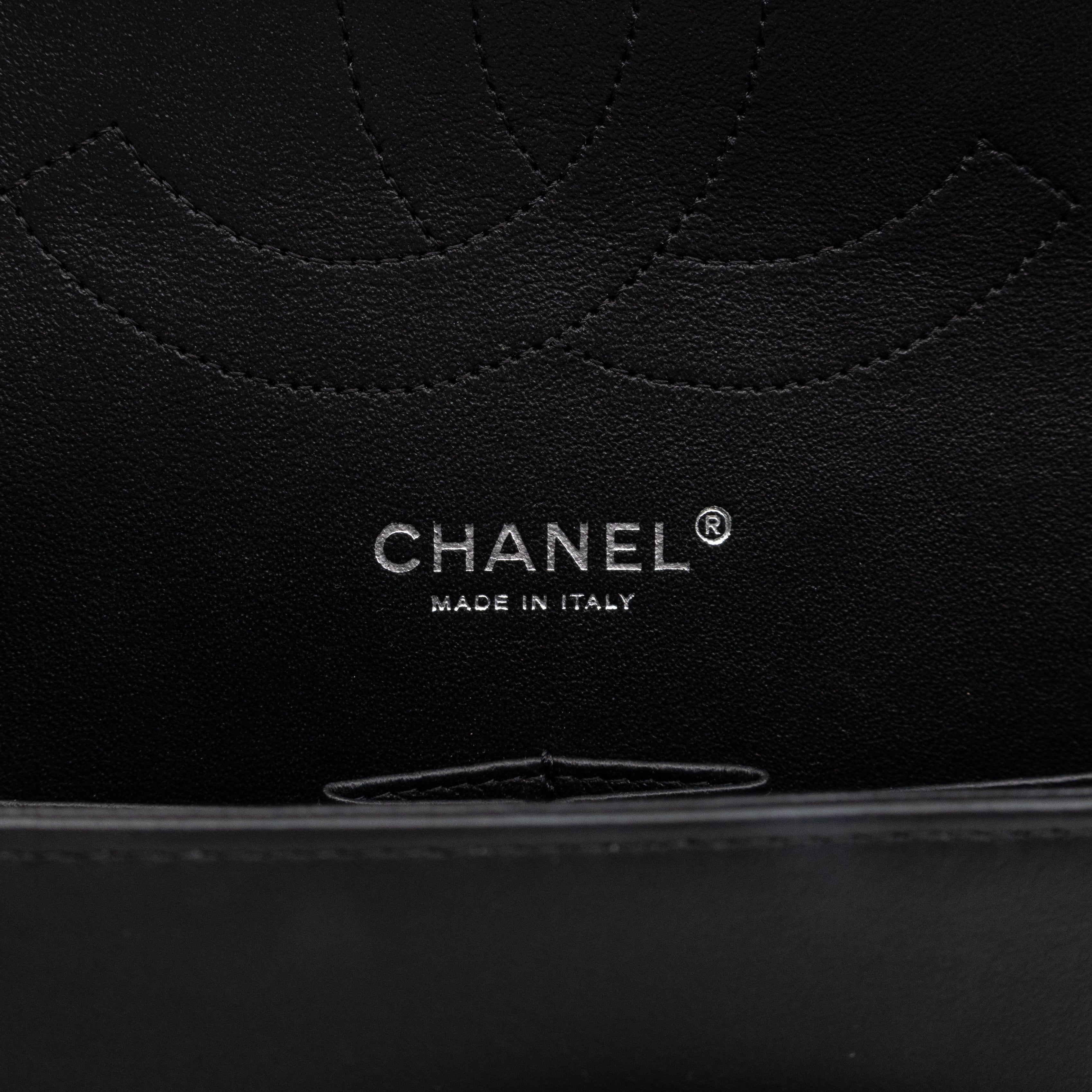 Classic Double Flap Jumbo Black Patent Leather
