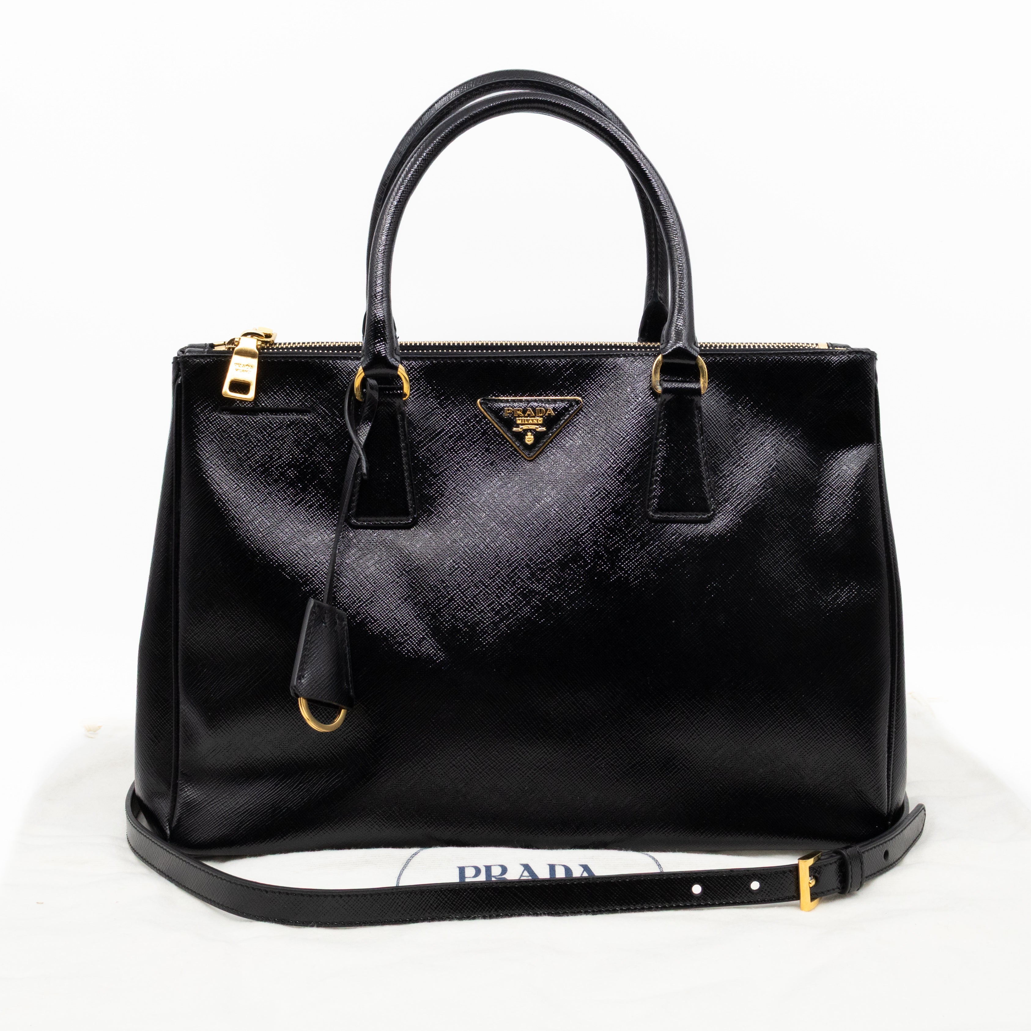 Galleria Double Zip Large Black Saffiano Leather