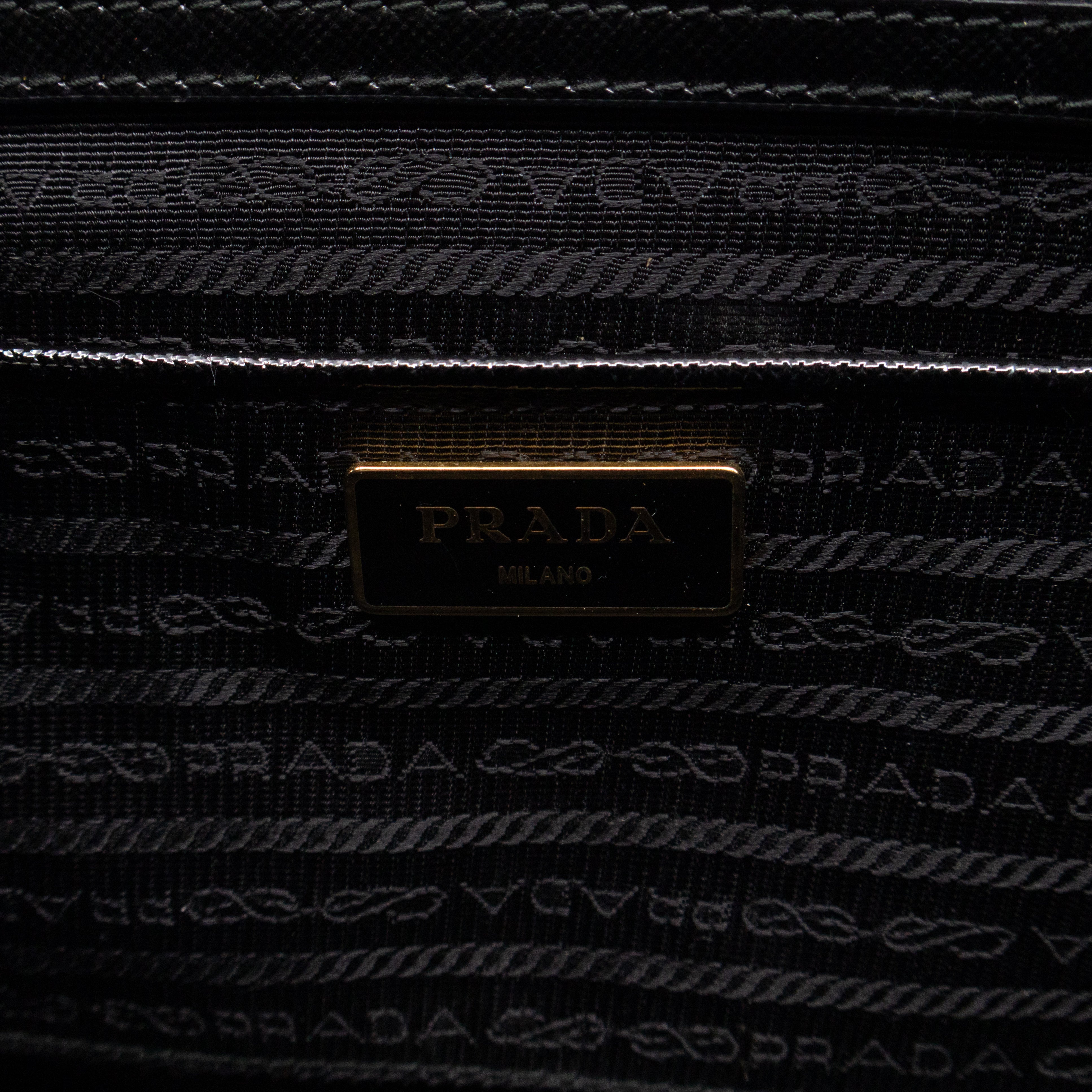 Galleria Double Zip Large Black Saffiano Leather