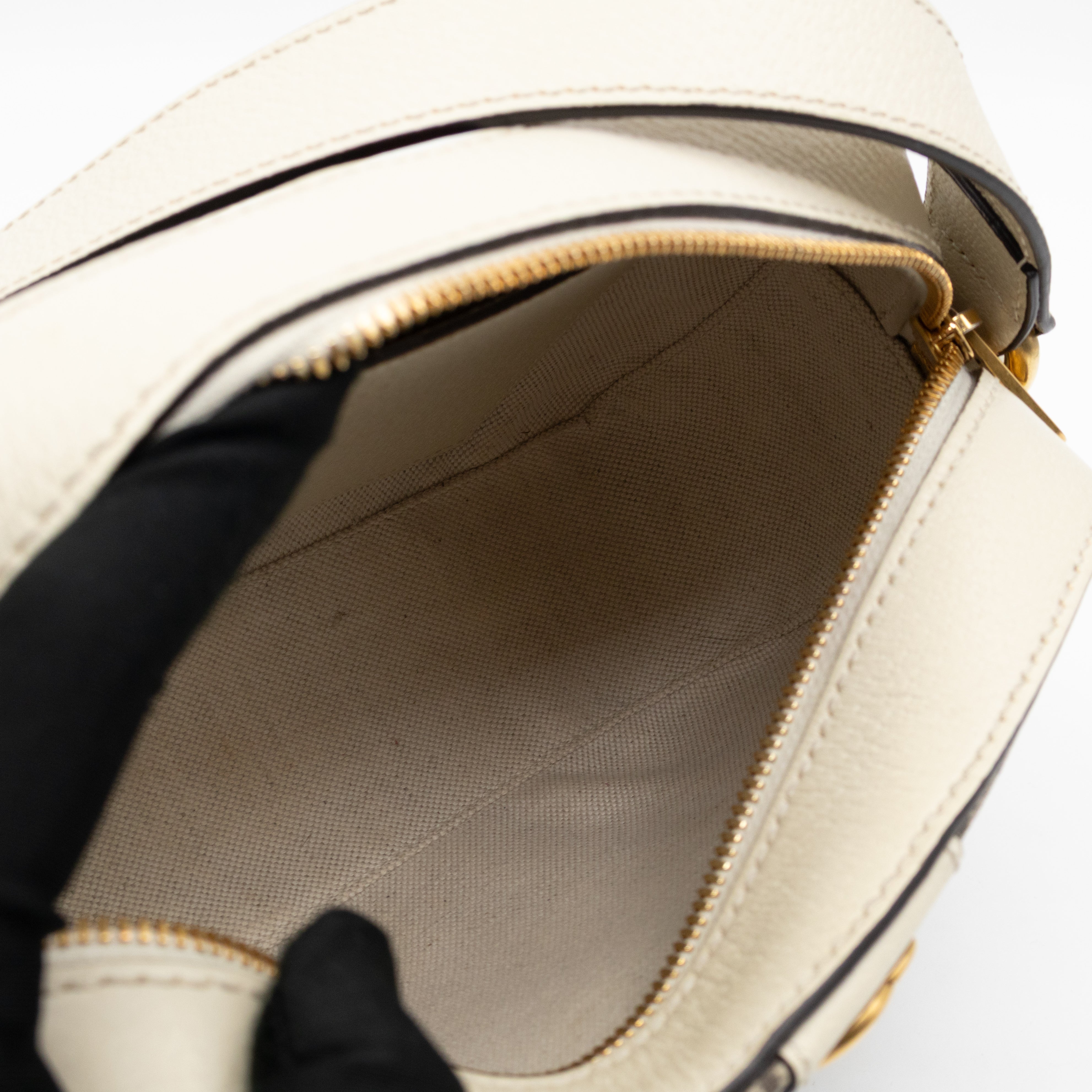 Ophidia Crossbody Bag GG Supreme White Leather