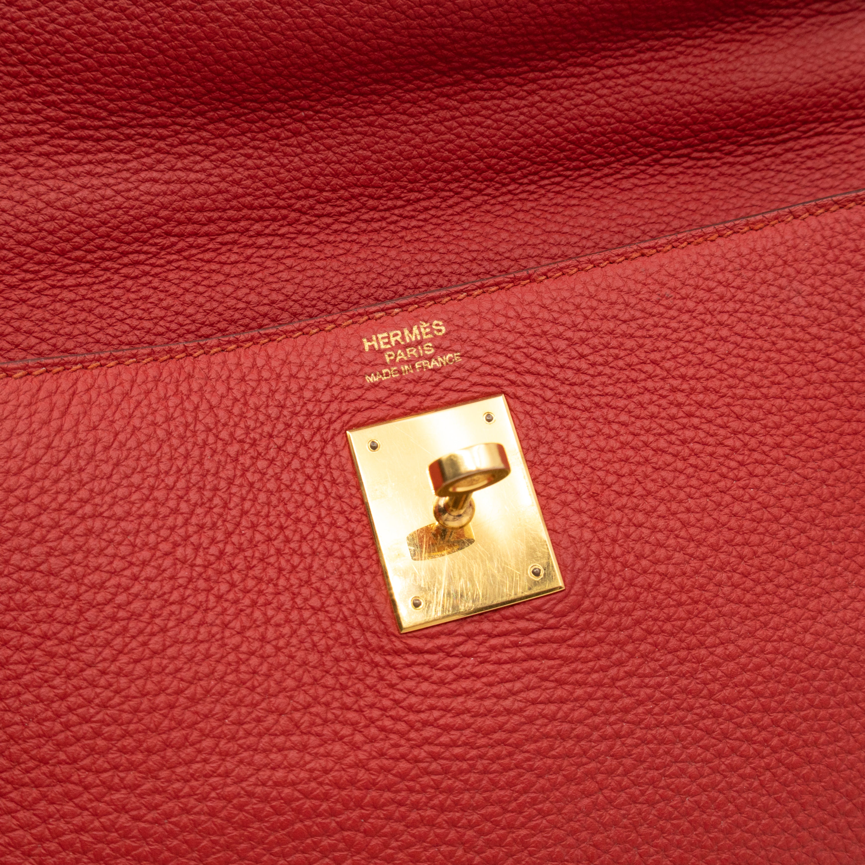 Kelly 32 Rouge Casaque Taurillon Clemence Leather