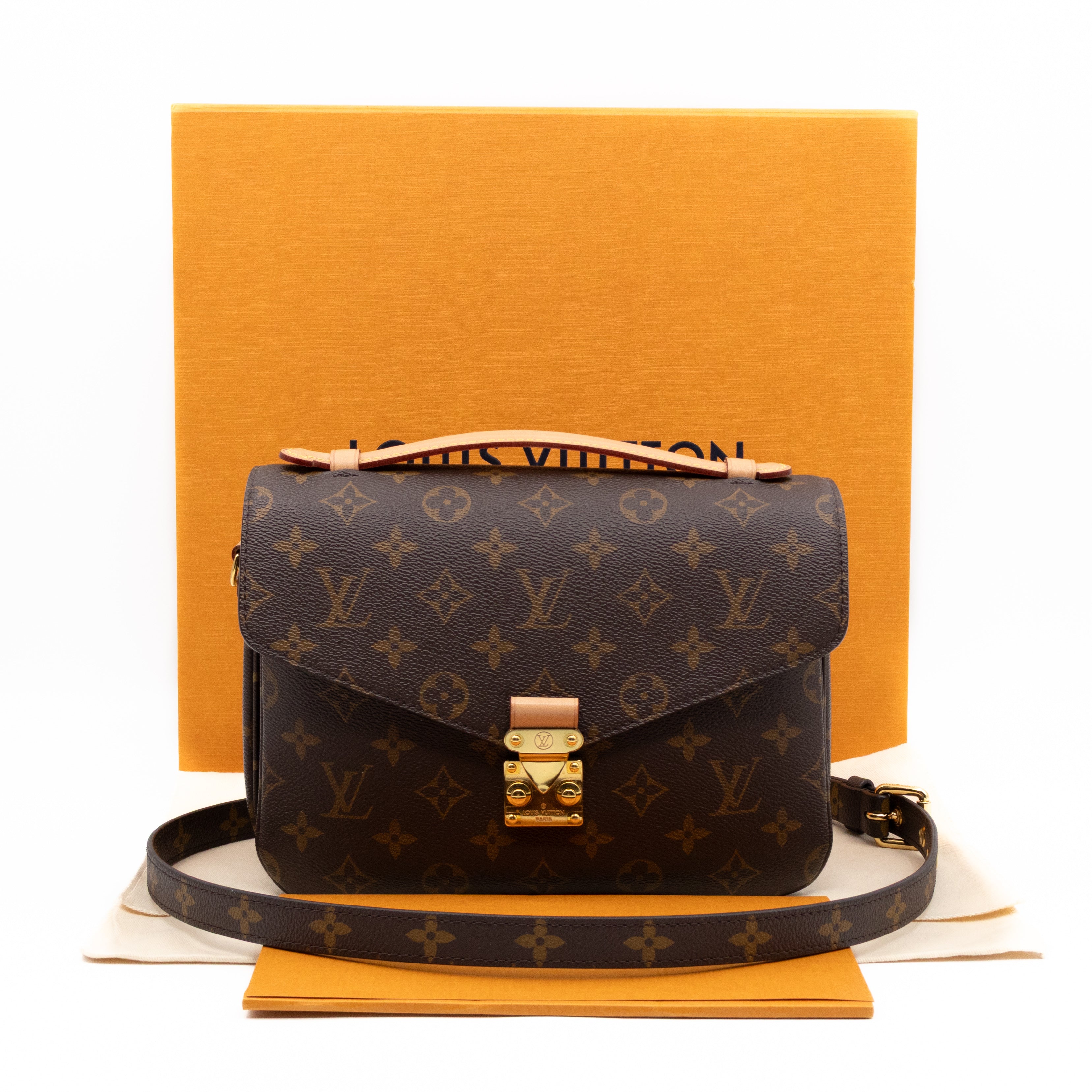 Pochette Metis Monogram