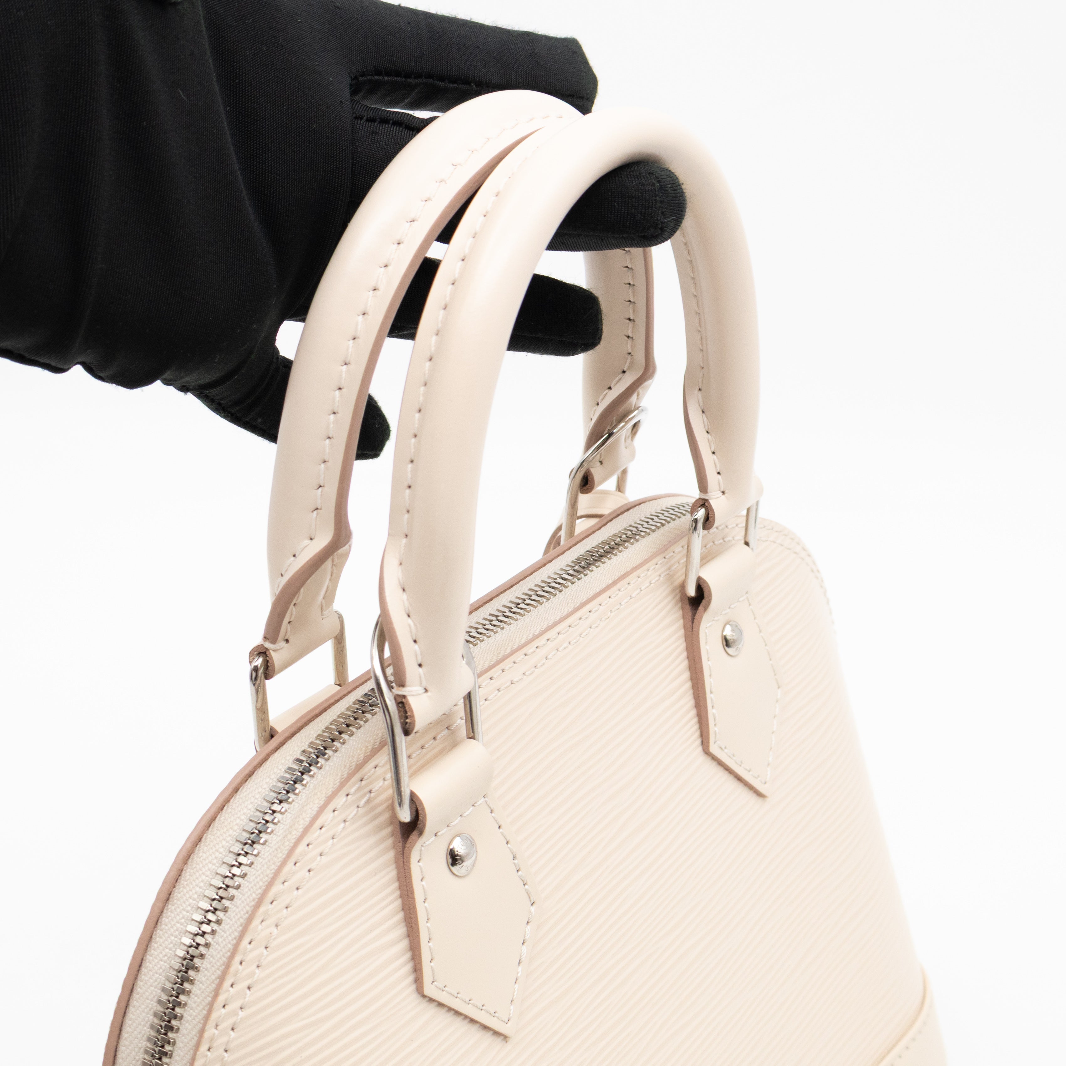 Alma BB Quartz Epi Leather