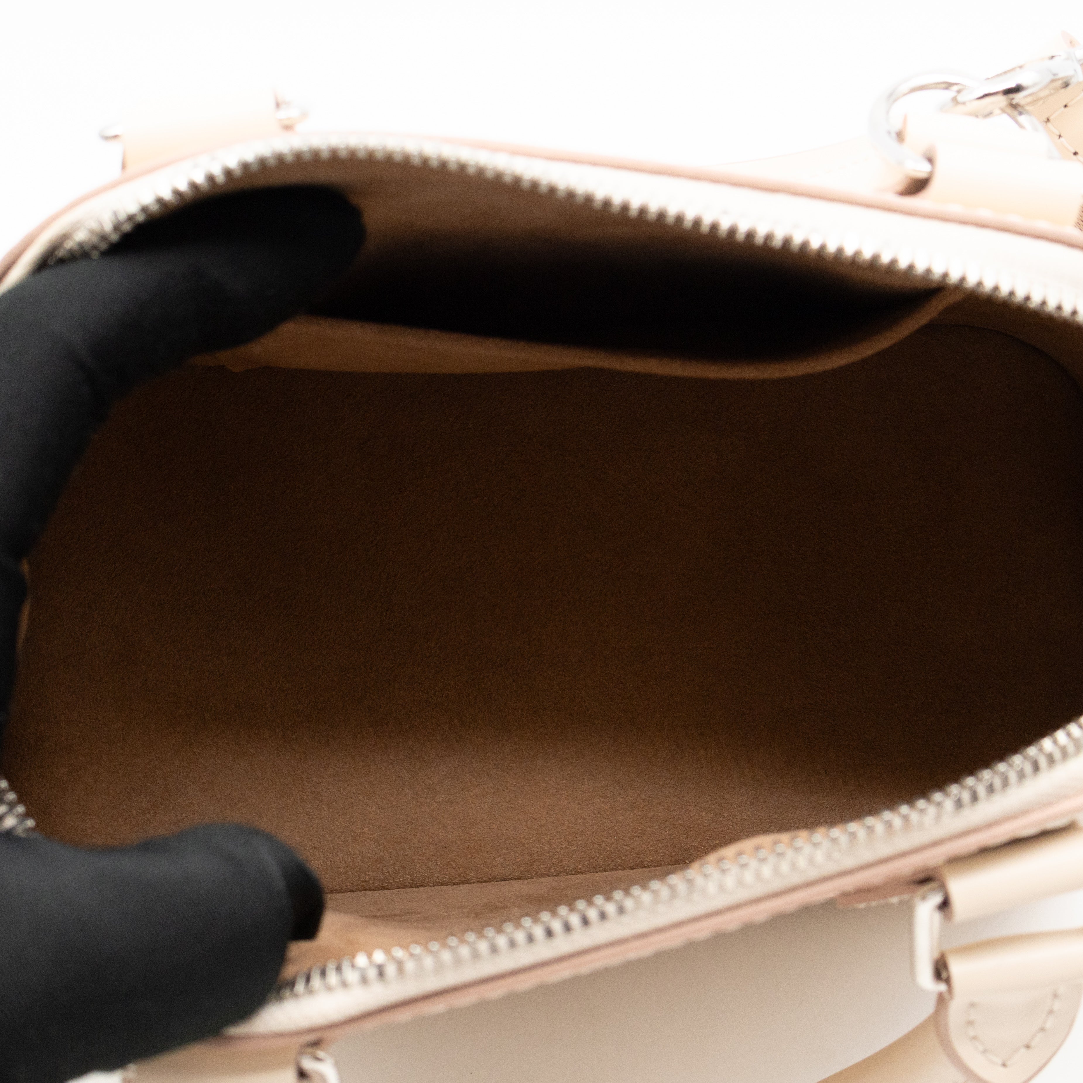 Alma BB Quartz Epi Leather