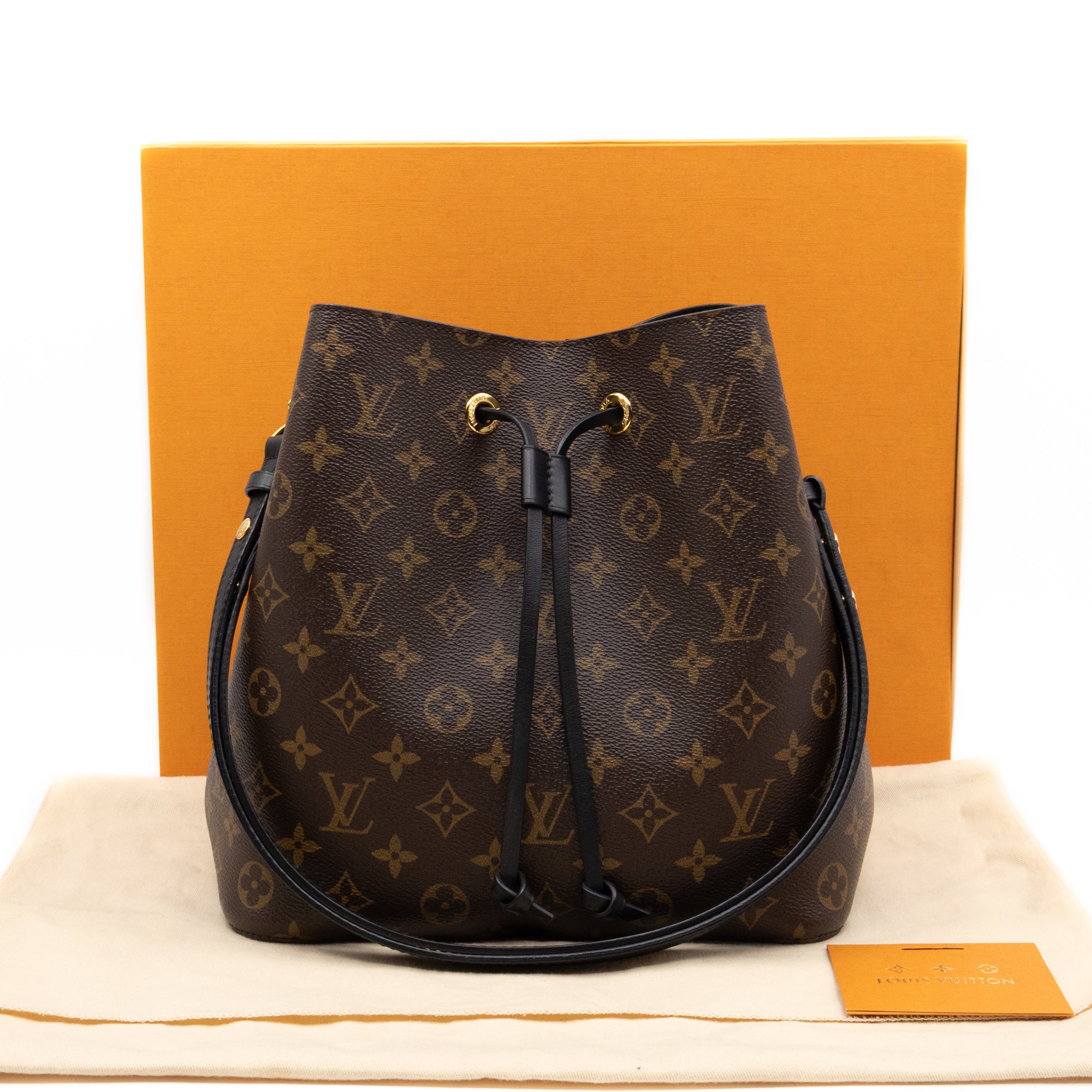 Neonoe Monogram Black