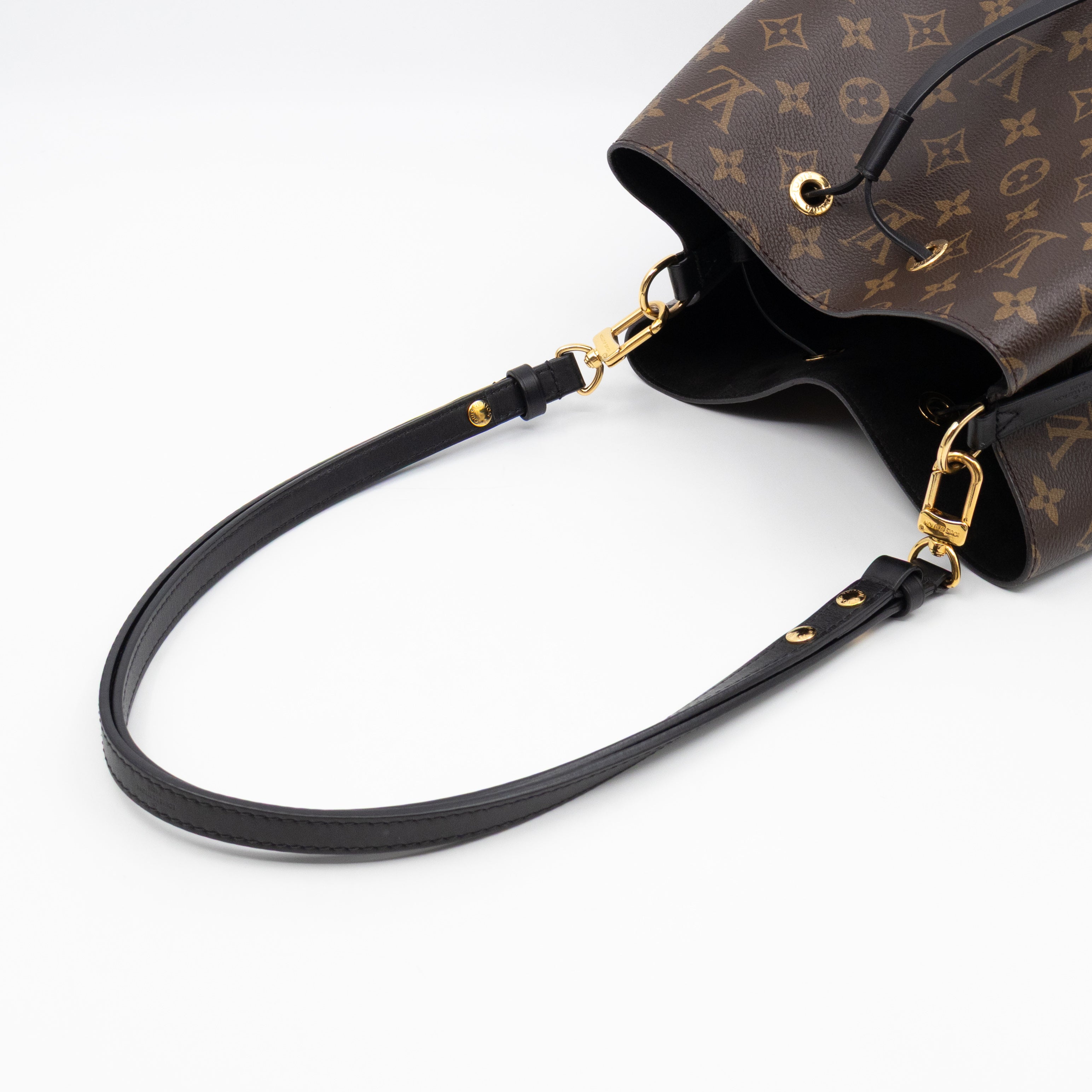 Neonoe Monogram Black