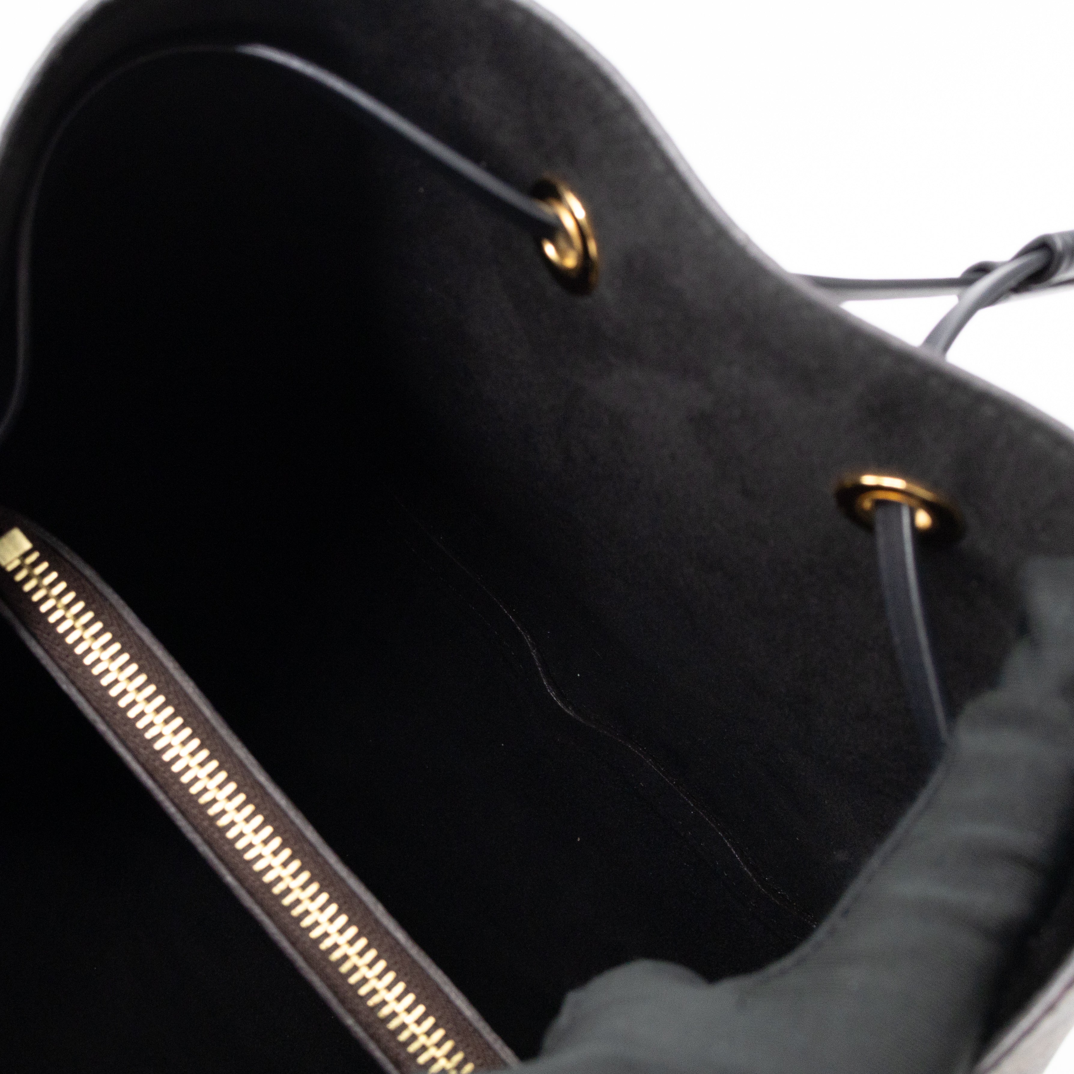 Neonoe Monogram Black