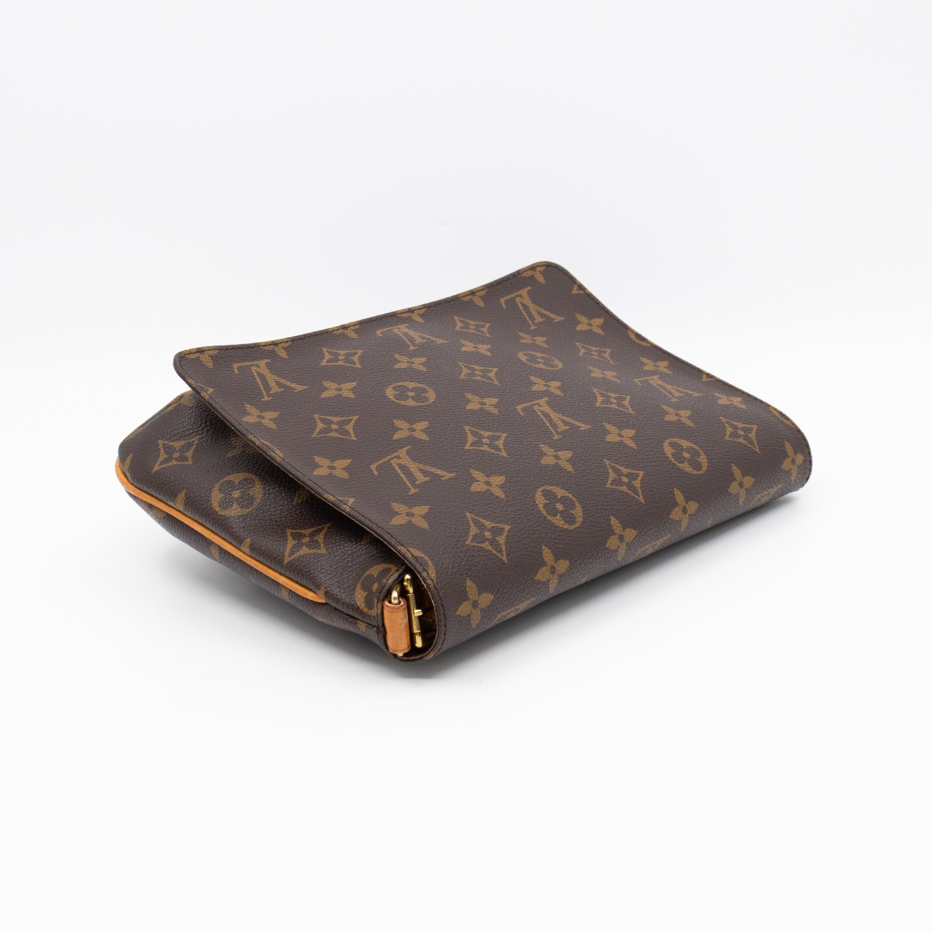 Musette Tango Monogram