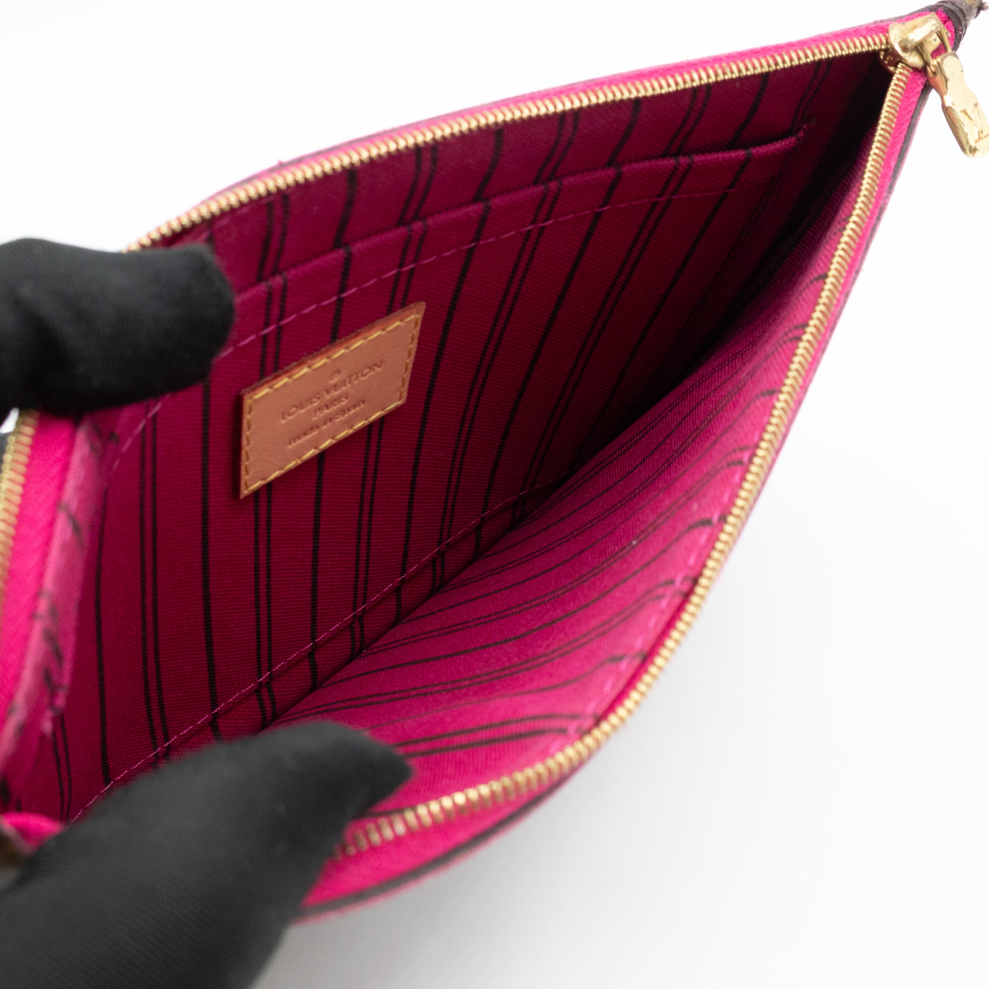 Neverfull Pochette Monogram Pivoine