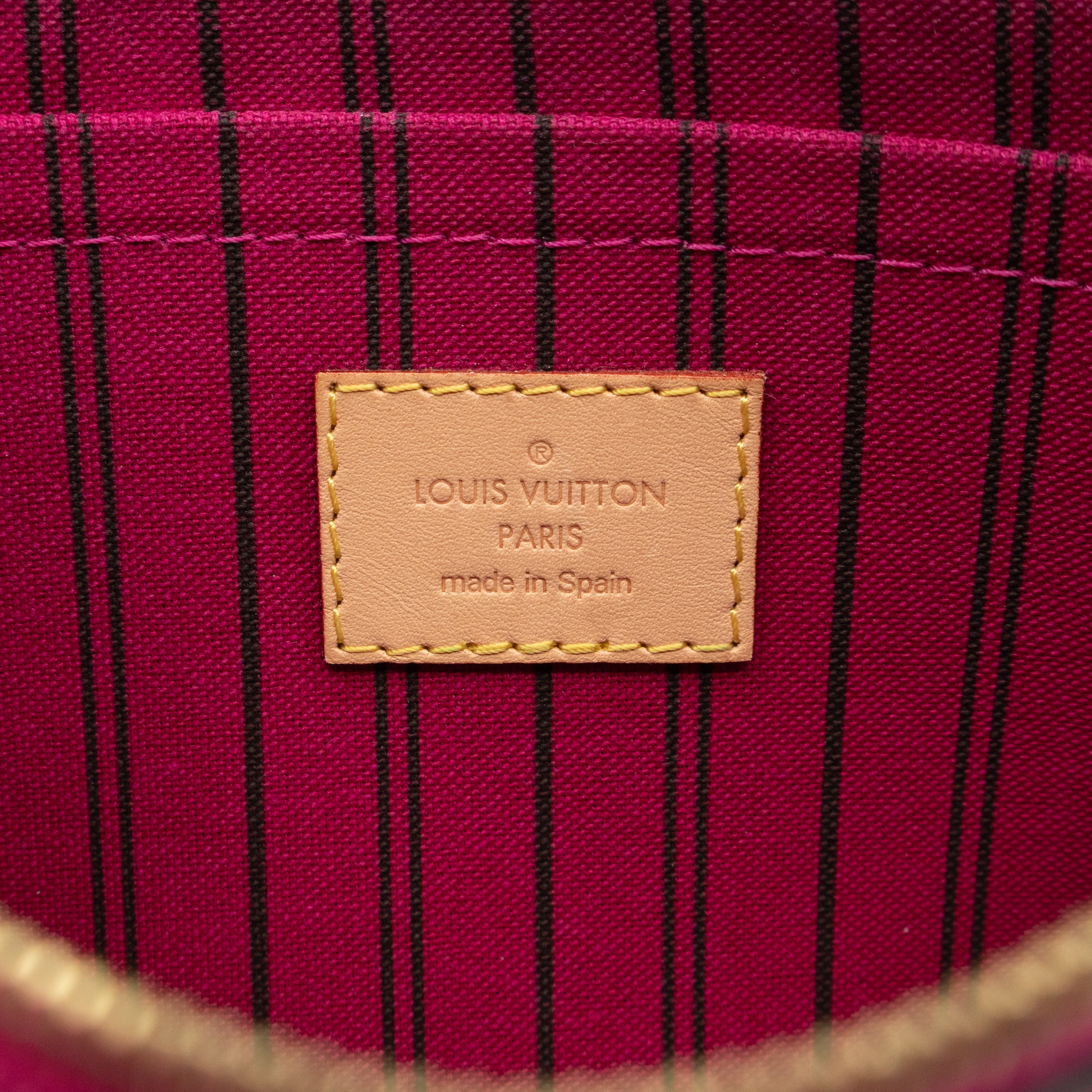 Neverfull Pochette Monogram Pivoine