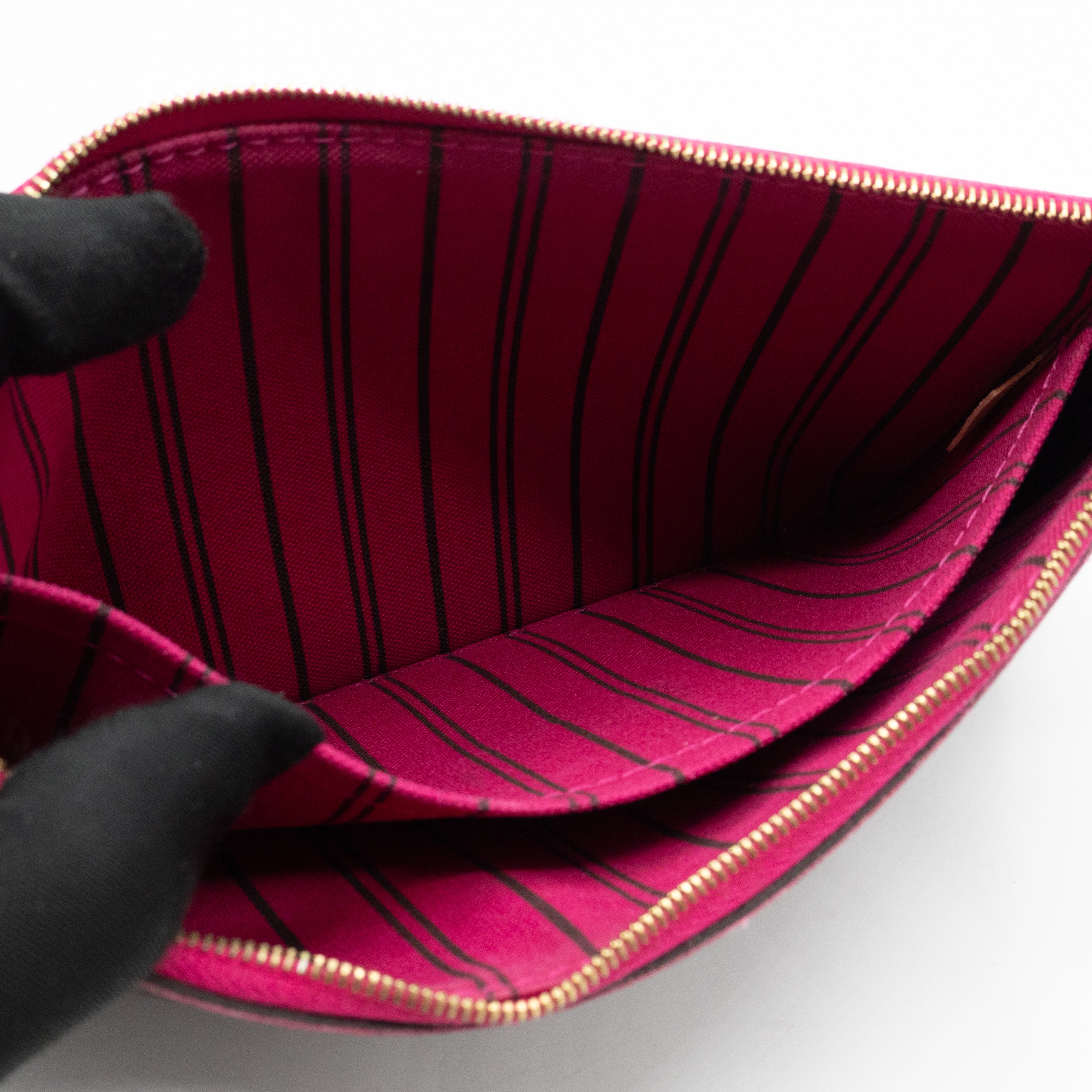 Neverfull Pochette Monogram Pivoine