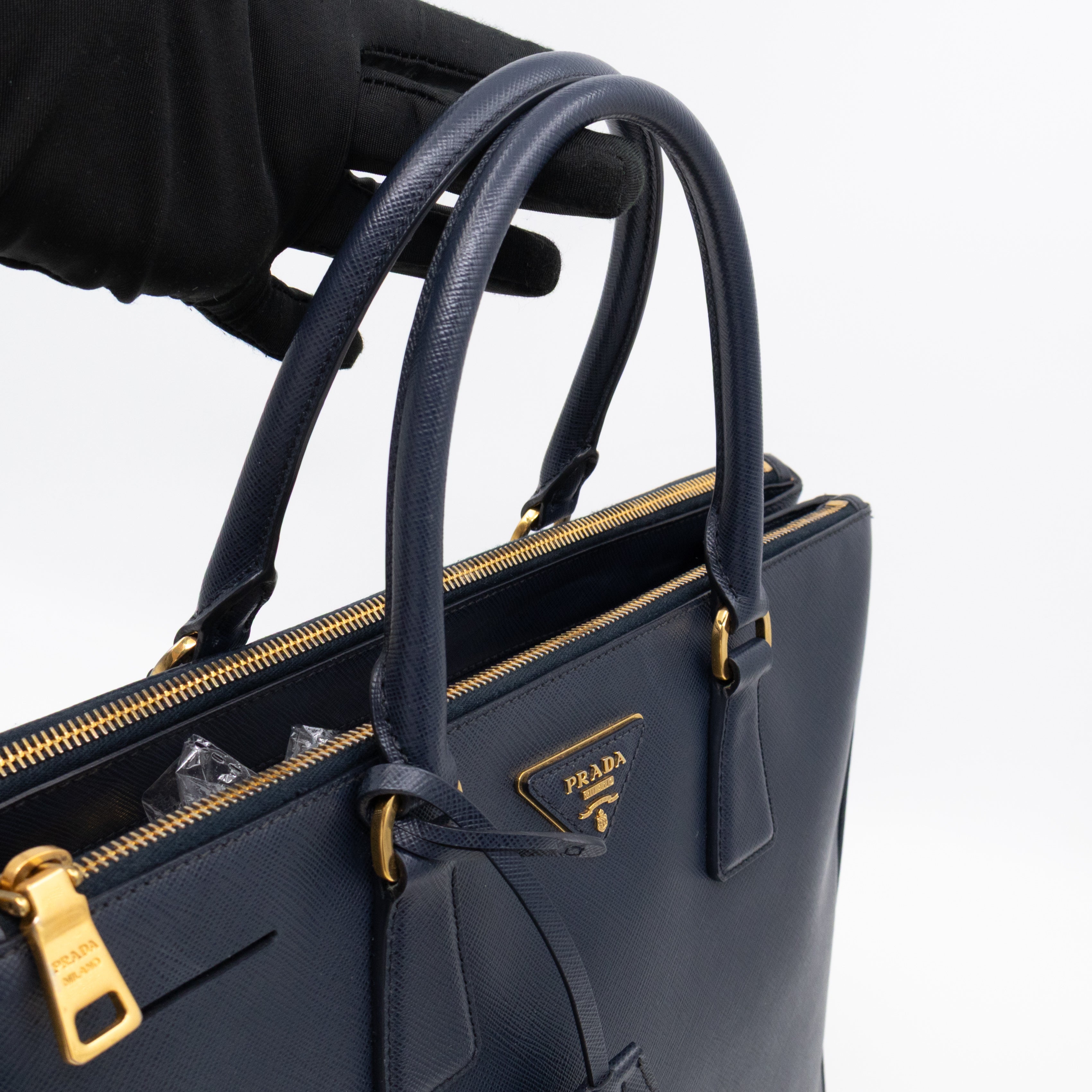 Galleria Large Double Zip Navy Saffiano Leather