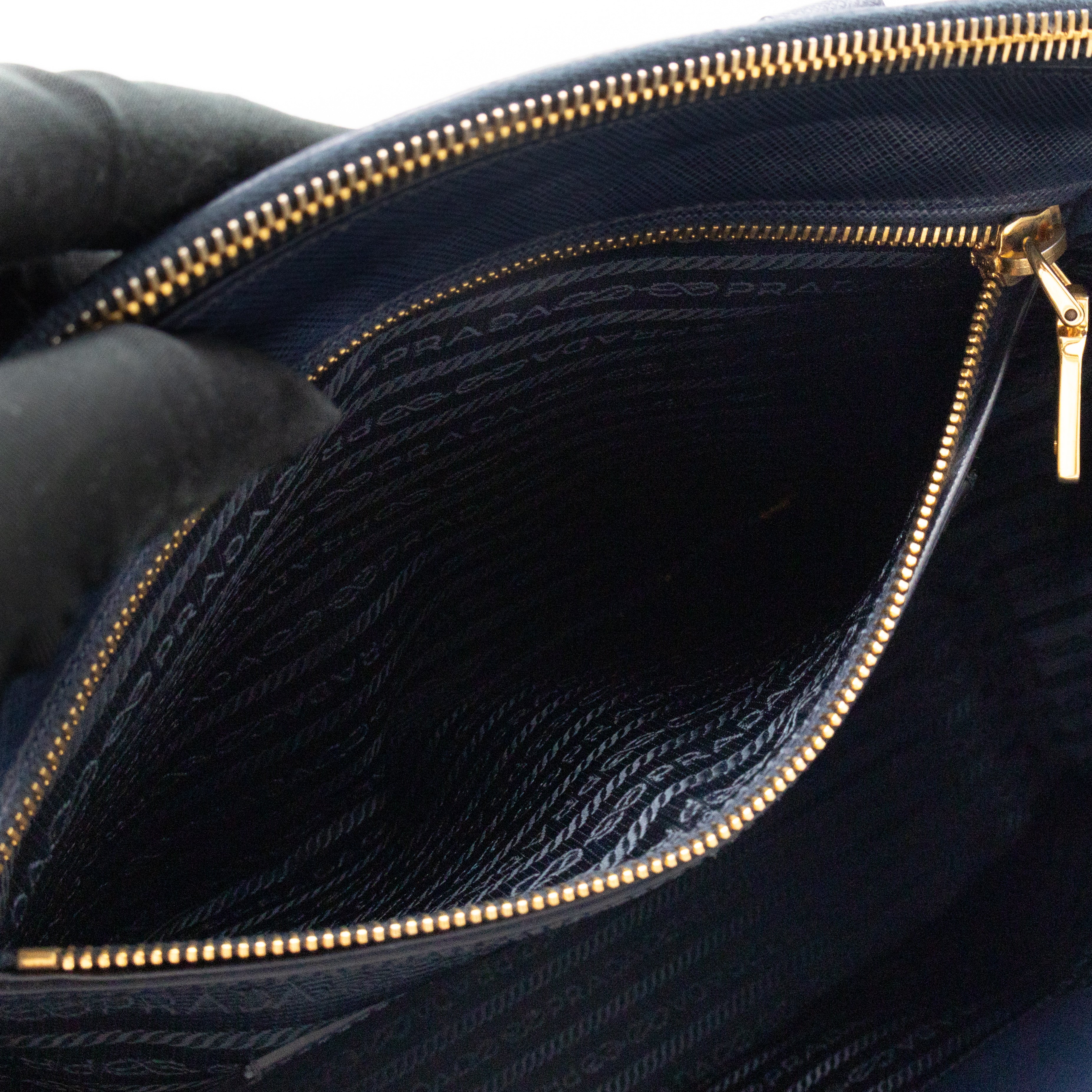 Galleria Large Double Zip Navy Saffiano Leather