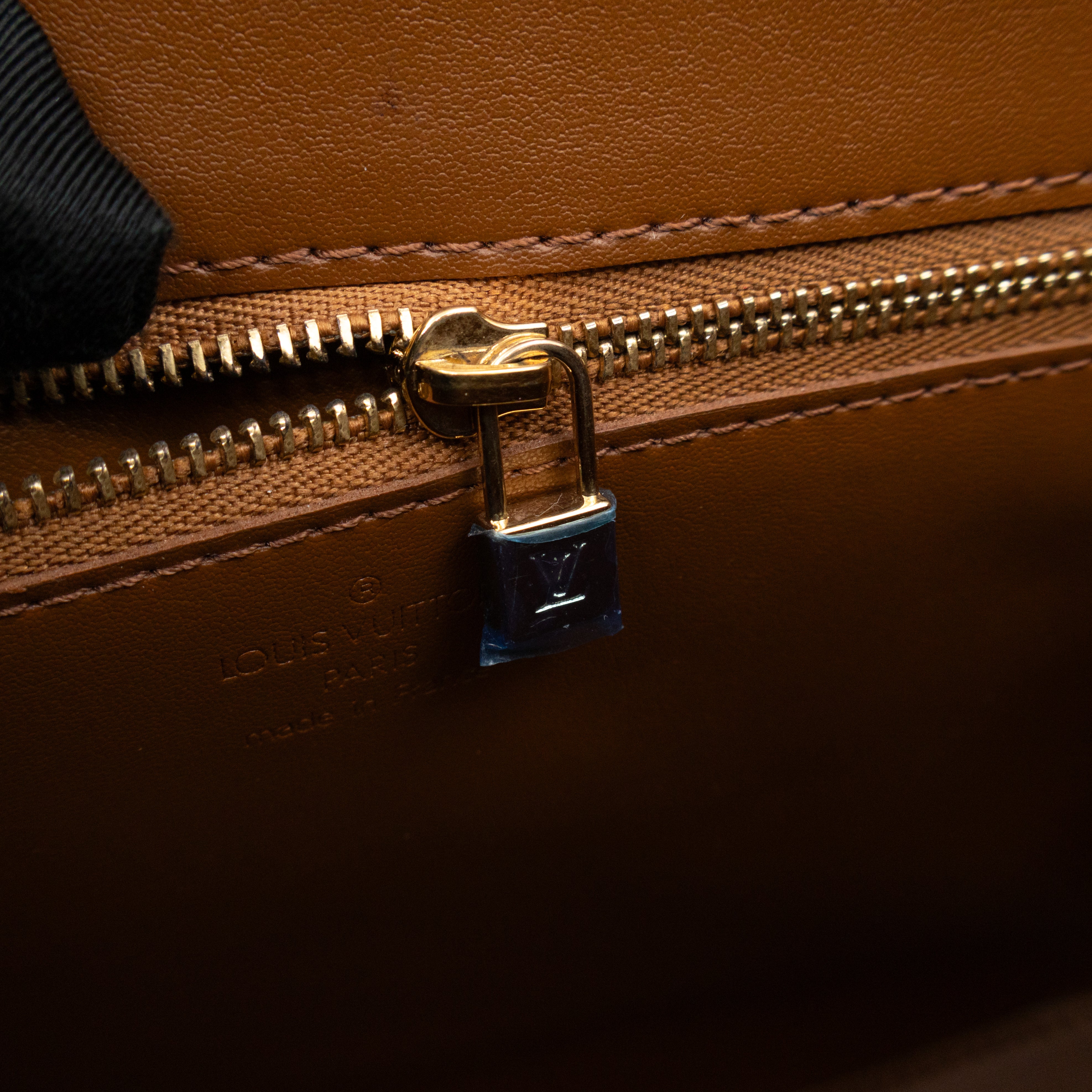 Christie GM Vernis Bronze