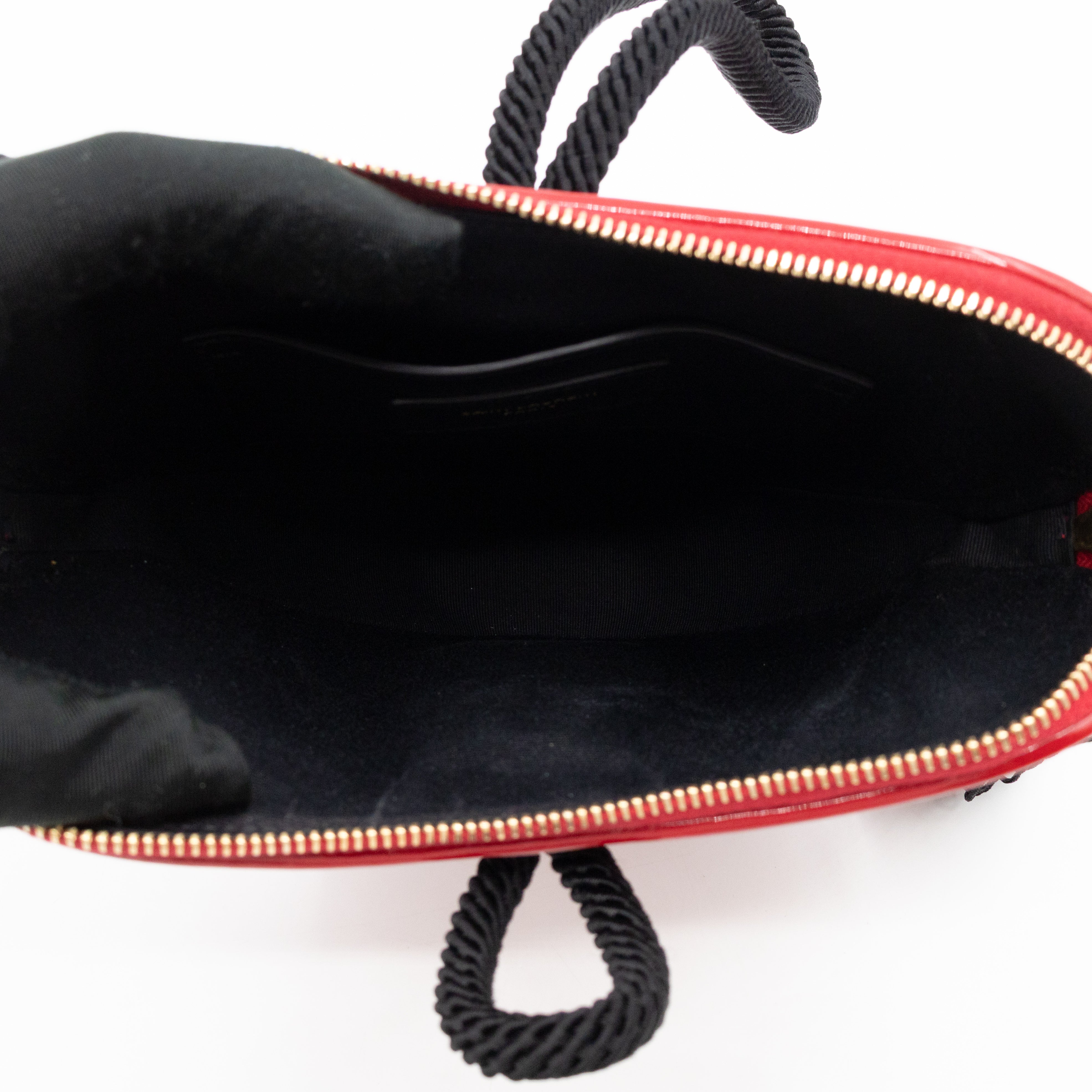 Sac Coeur Heart Clutch Red Patent Leather
