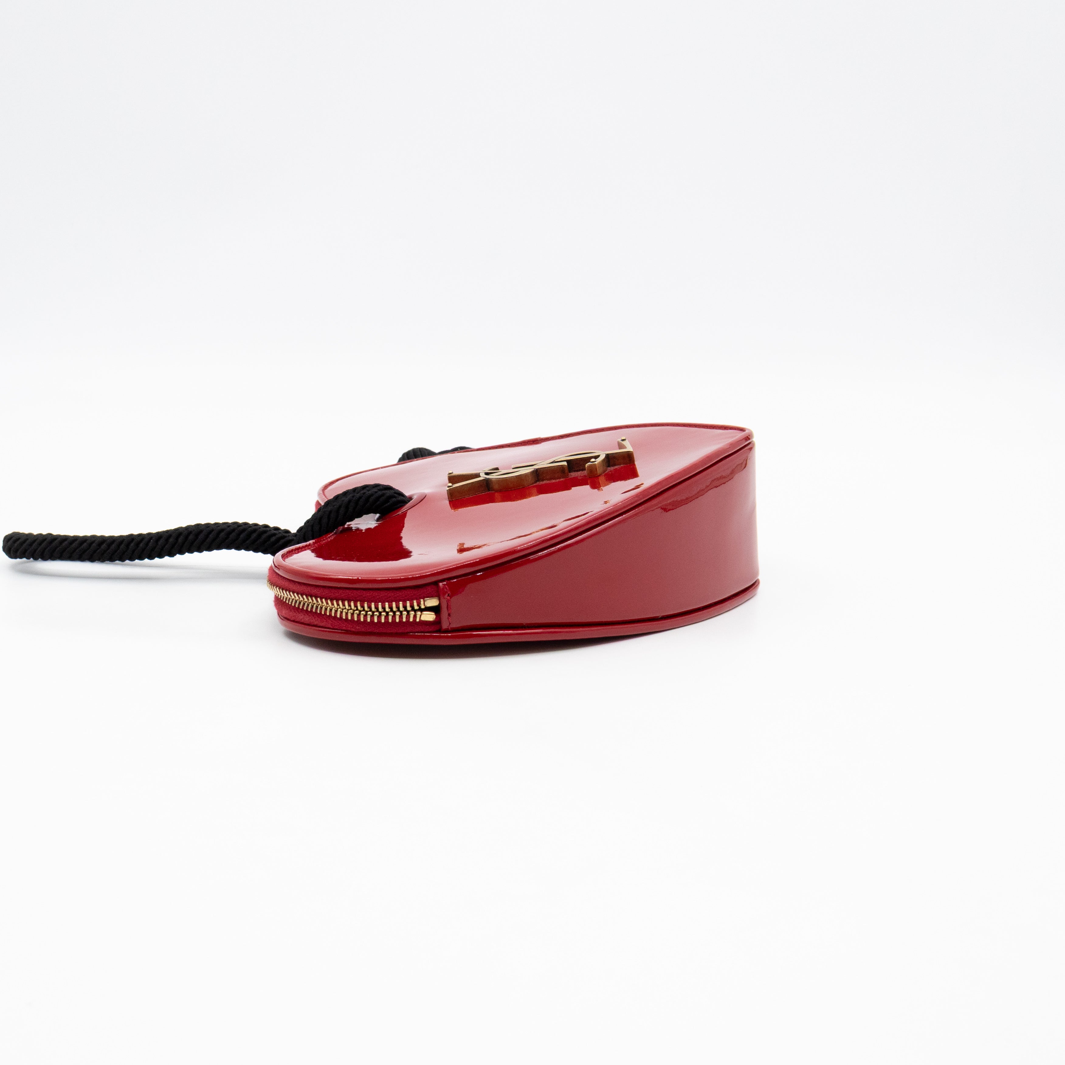 Sac Coeur Heart Clutch Red Patent Leather
