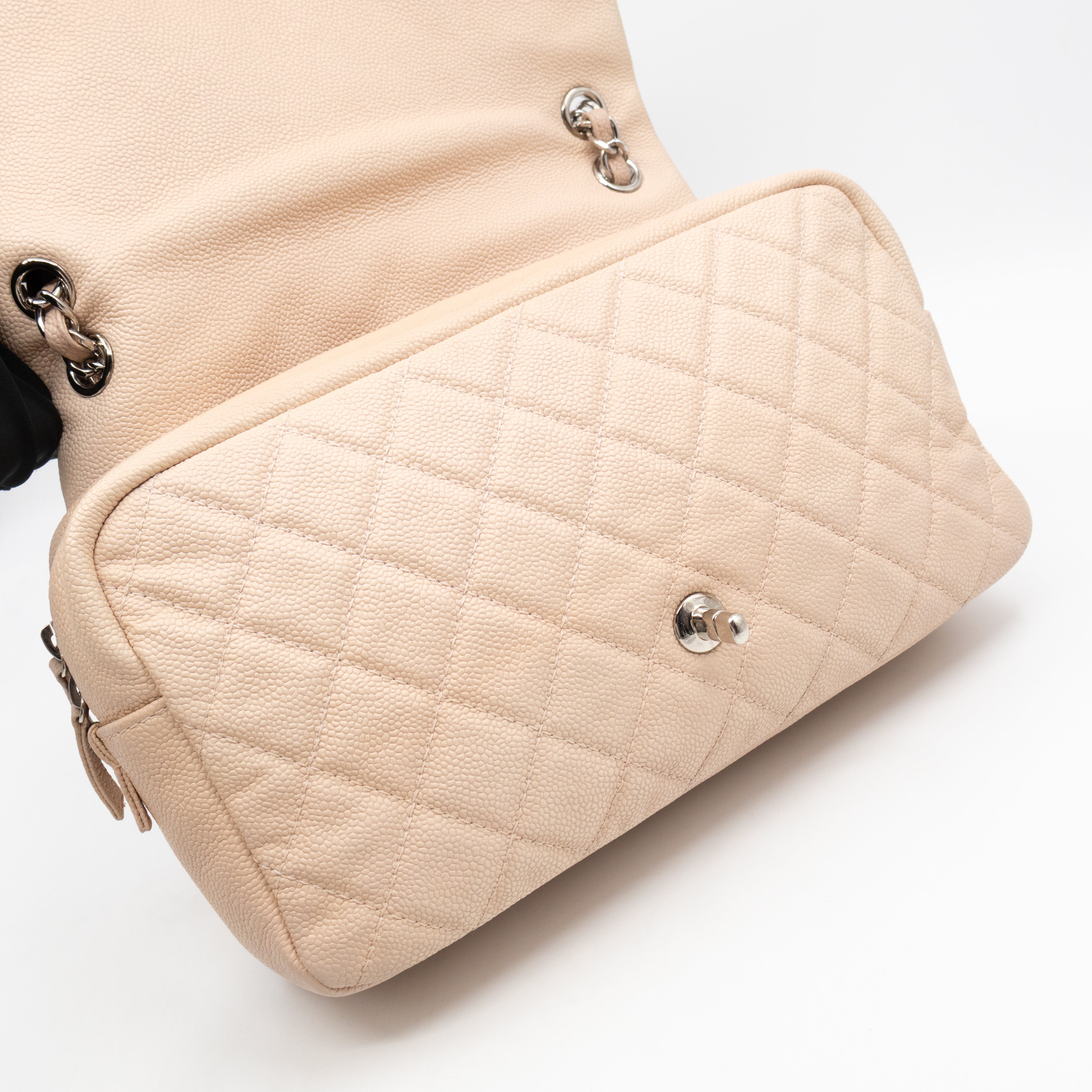 Casual Journey Flap Bag Beige Leather Silver