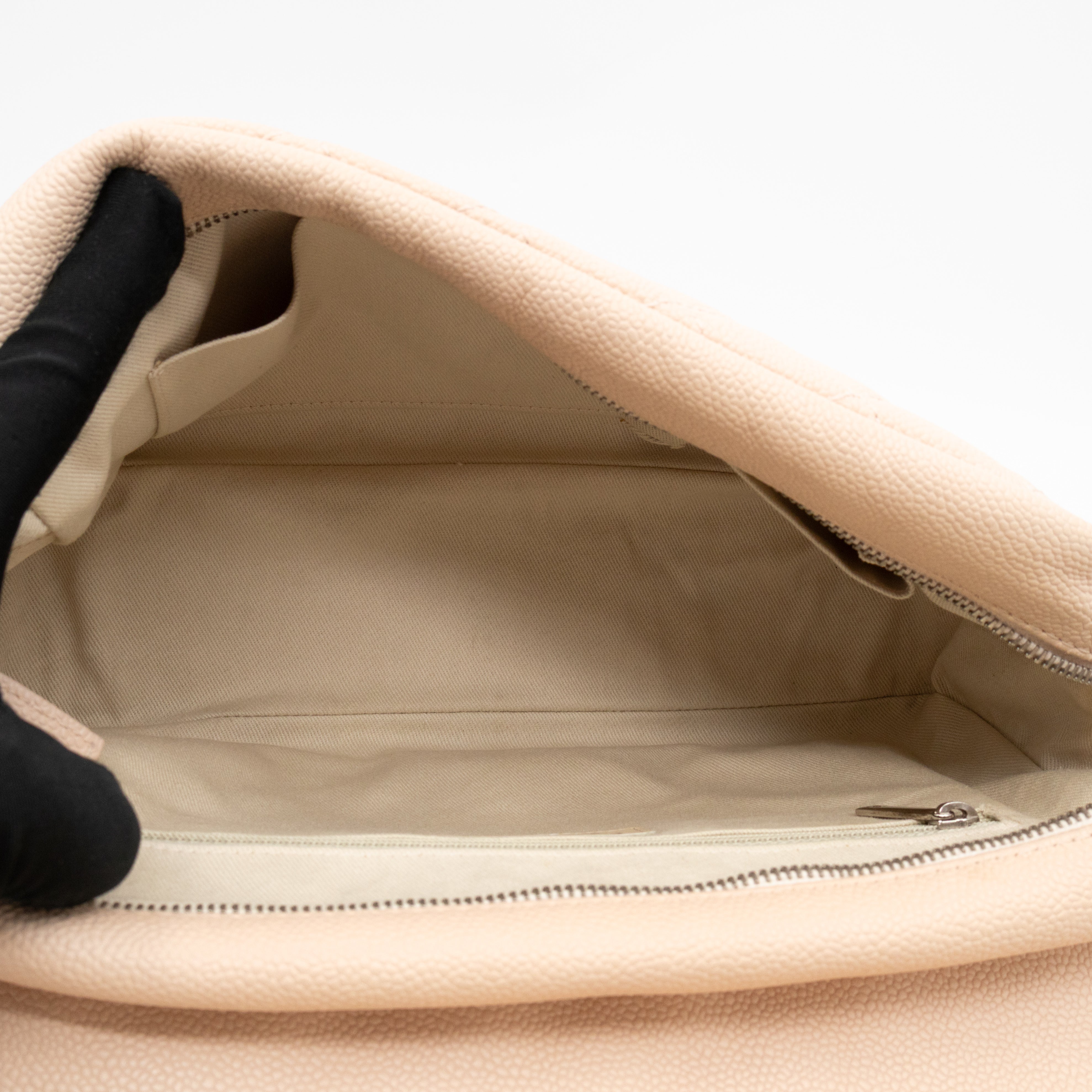 Casual Journey Flap Bag Beige Leather Silver