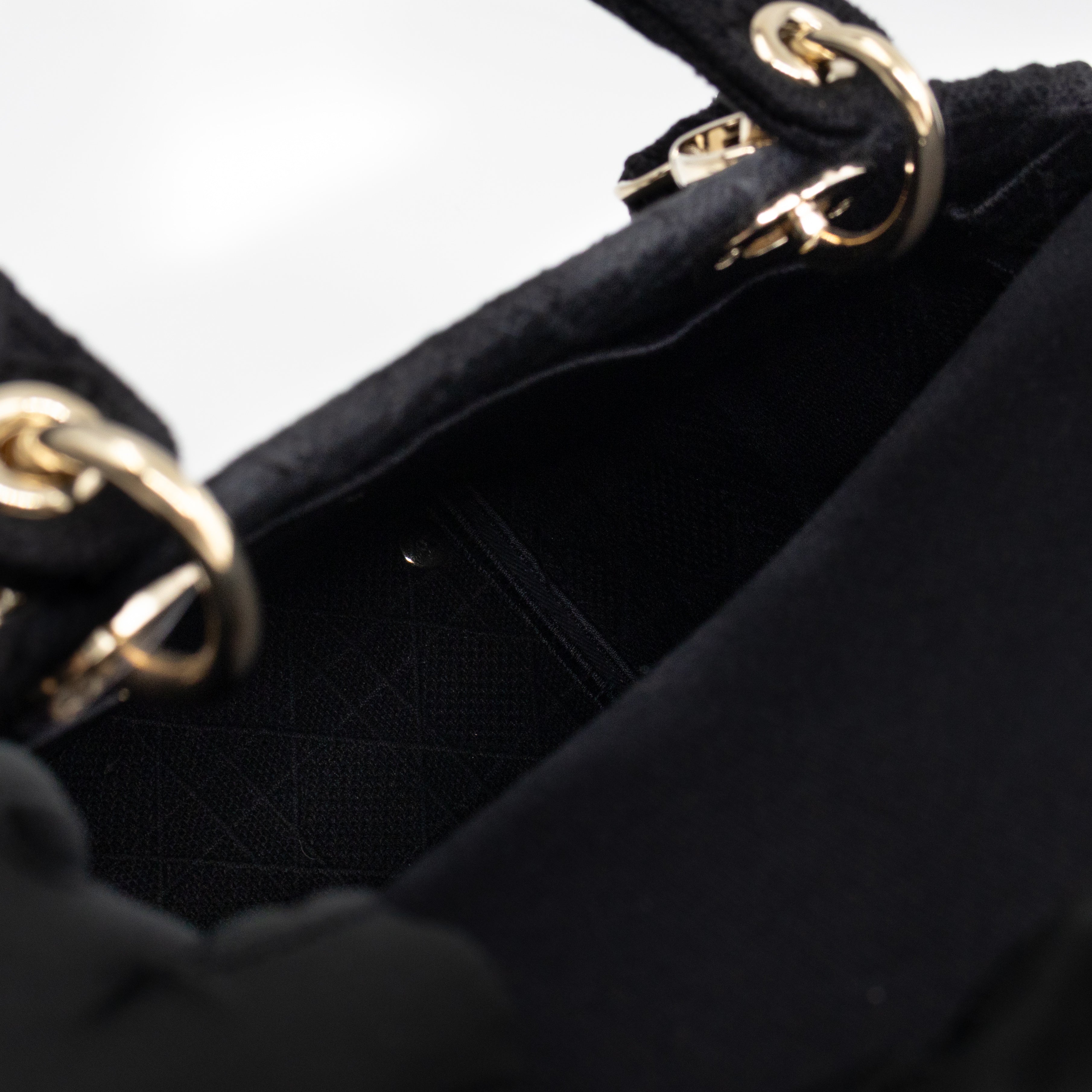 Lady D-Lite Medium Black Canvas Embroidery Cannage