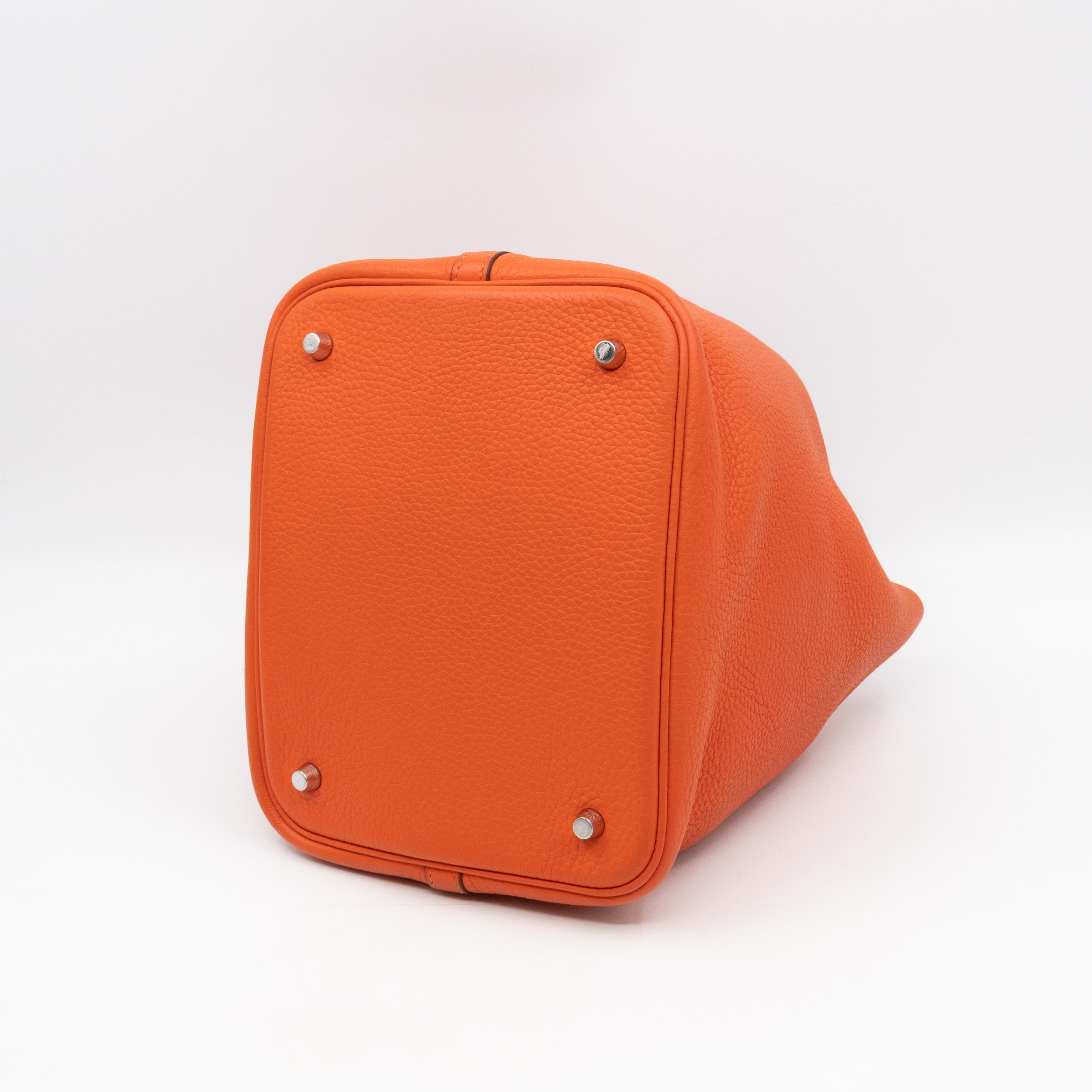 Picotin Lock 22 Orange Feu Taurillon Clemence