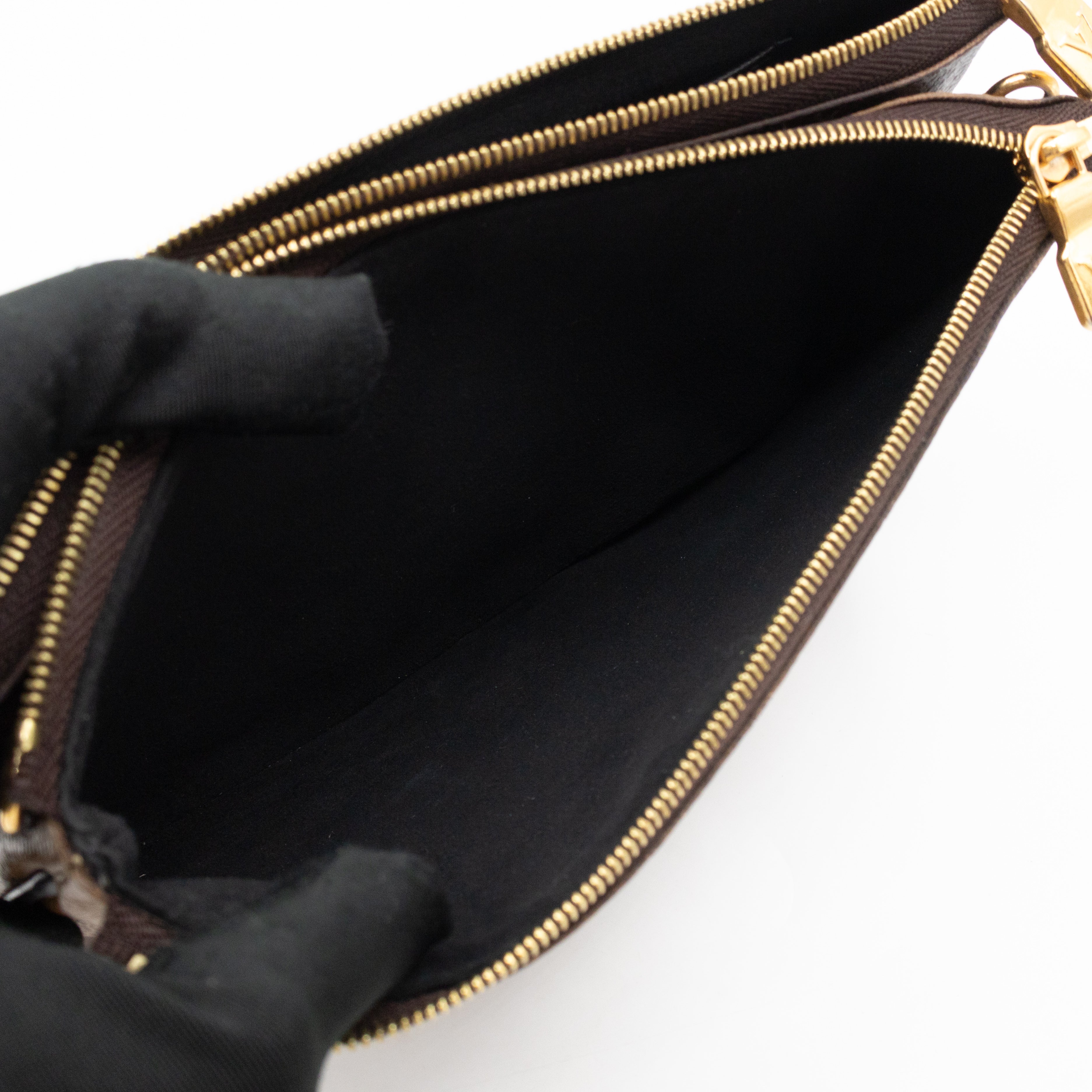 Double Zip Pochette Monogram Giant Reverse