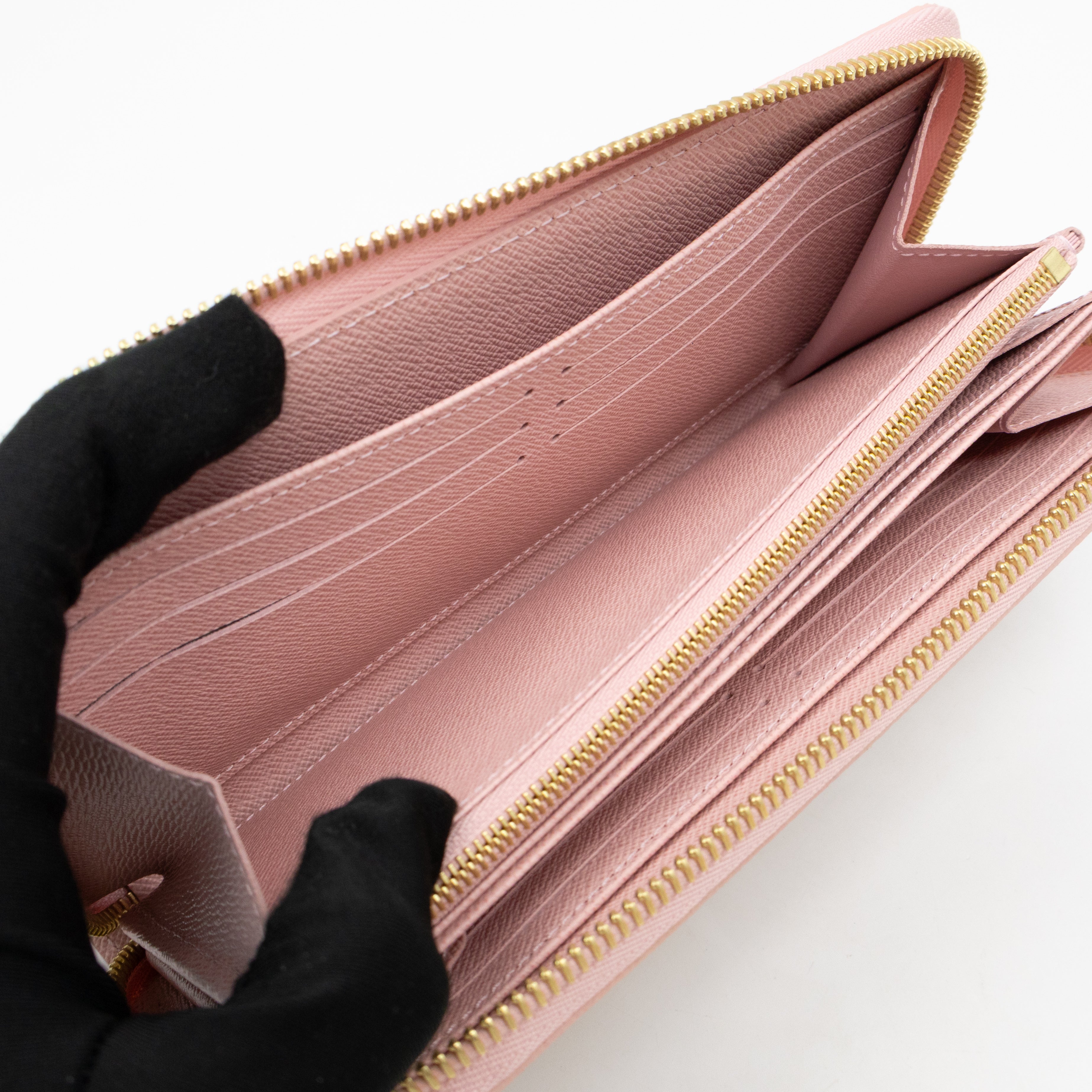 Zippy Wallet Damier Azur Rose Ballerine
