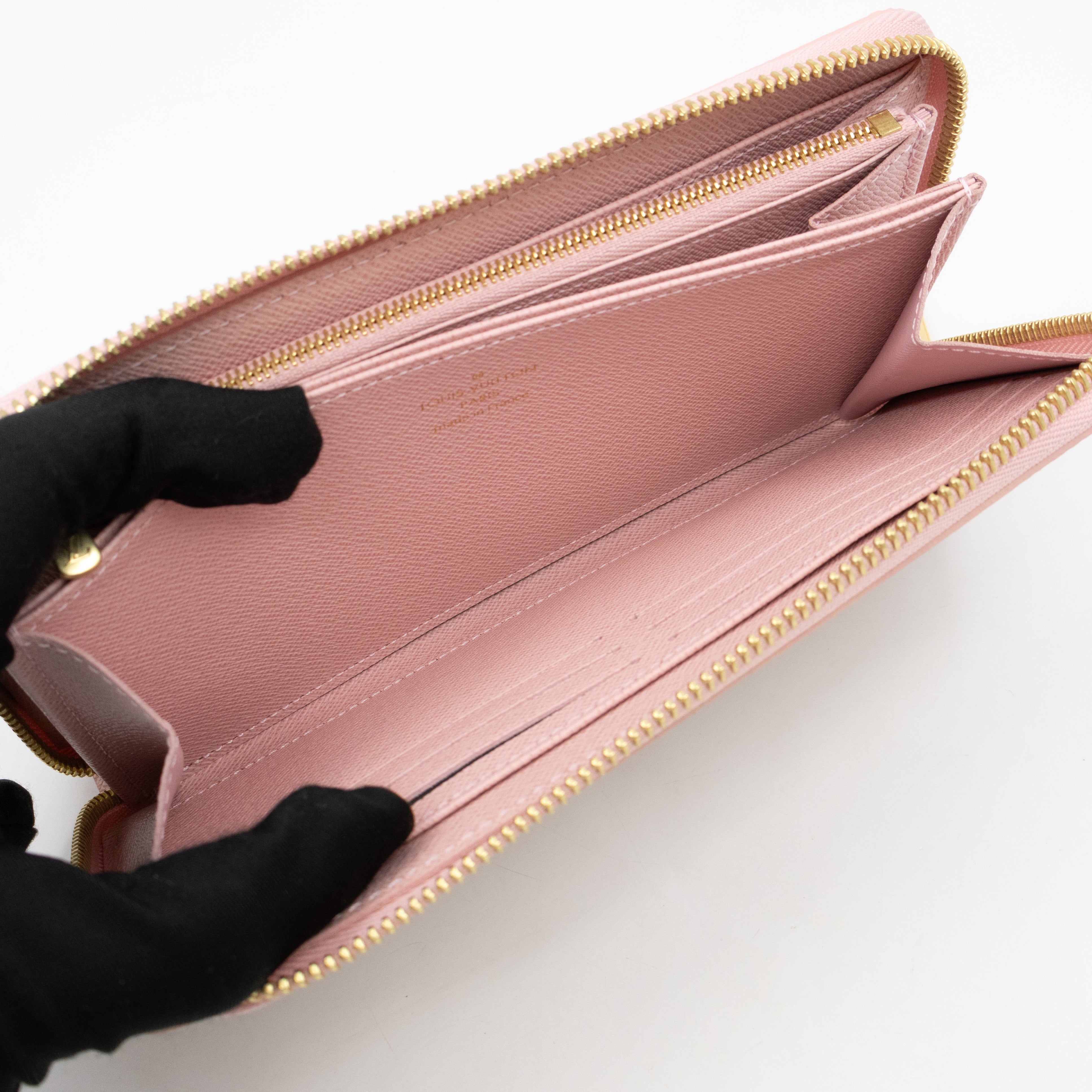 Zippy Wallet Damier Azur Rose Ballerine