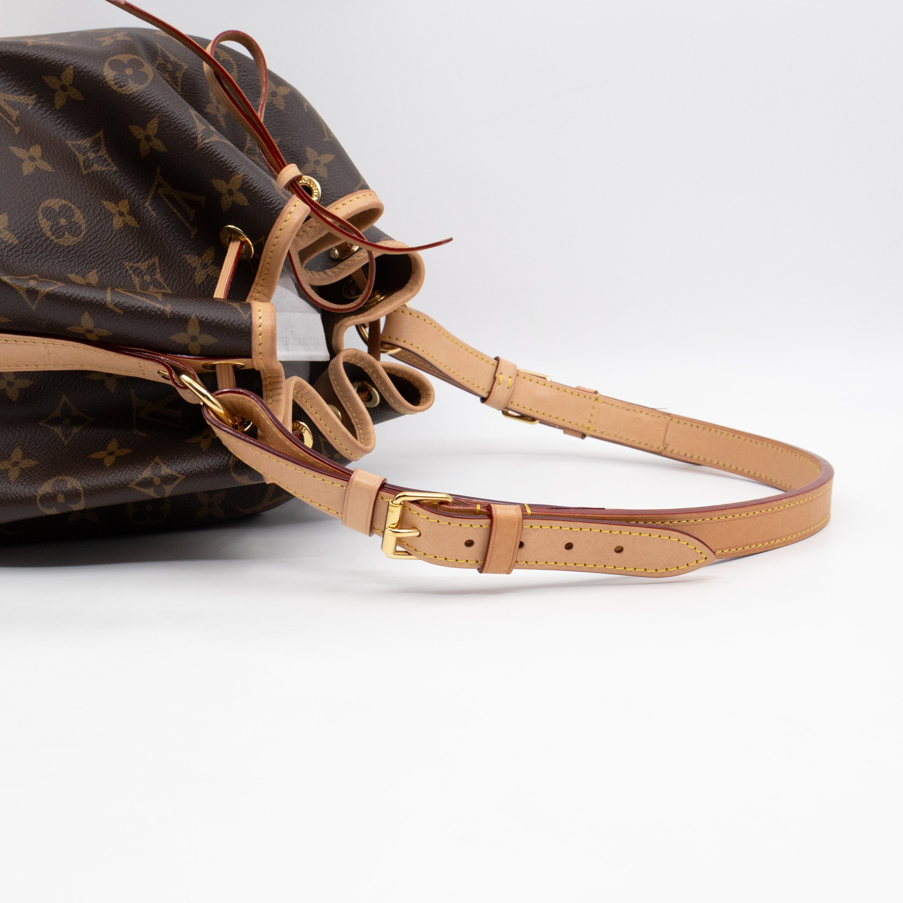 Noe Monogram