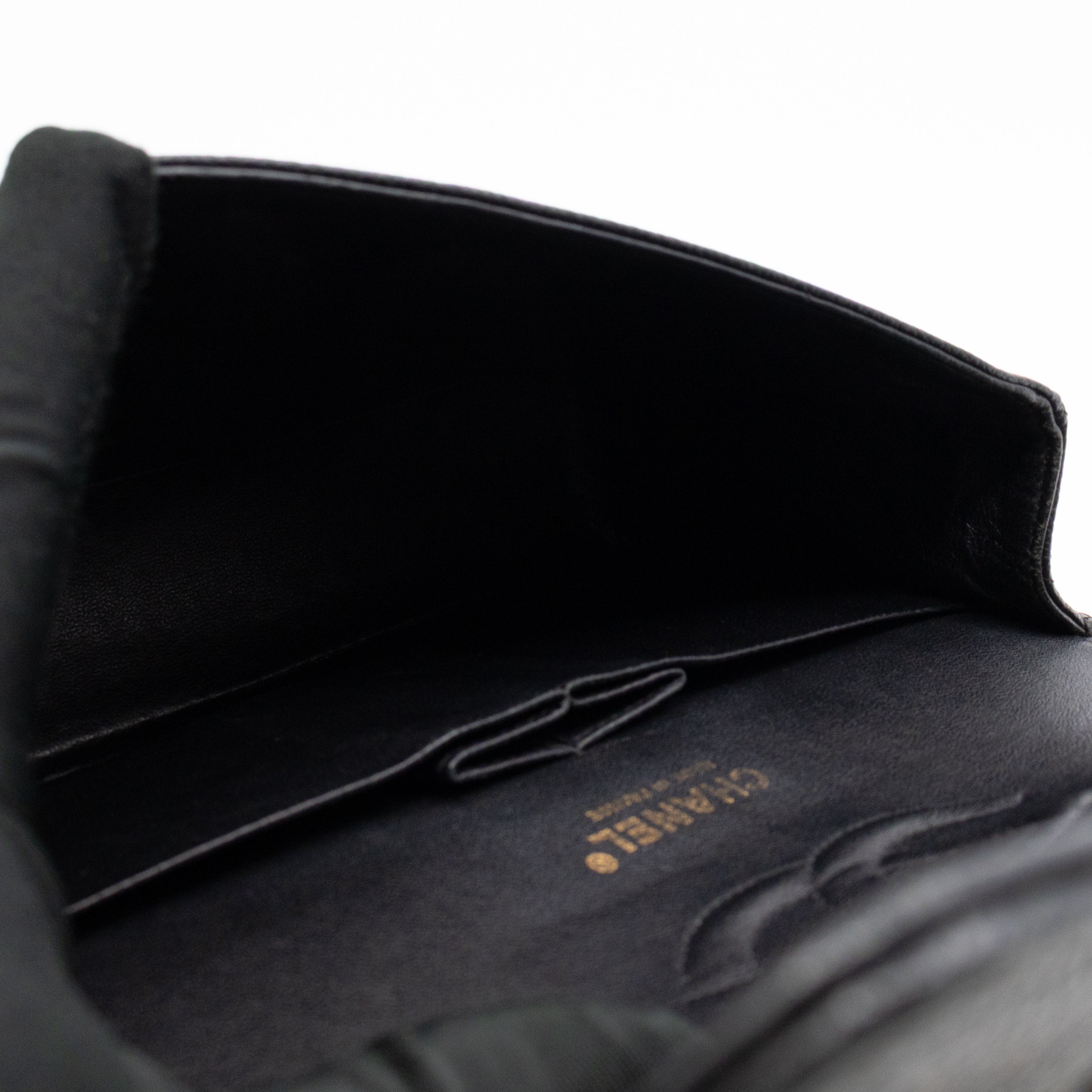 Classic Double Flap Medium Black Caviar Leather Gold