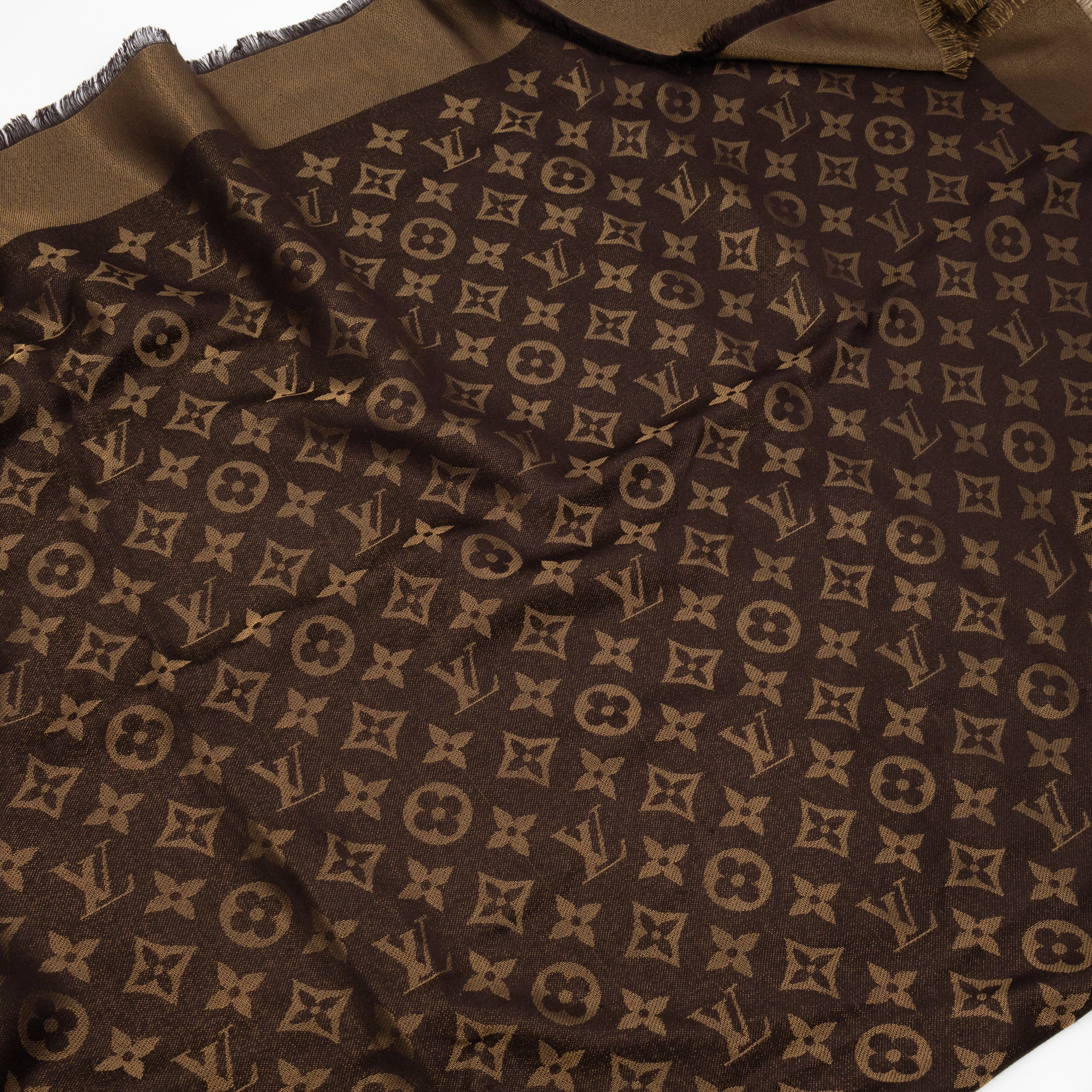 Monogram Shine Shawl Brown