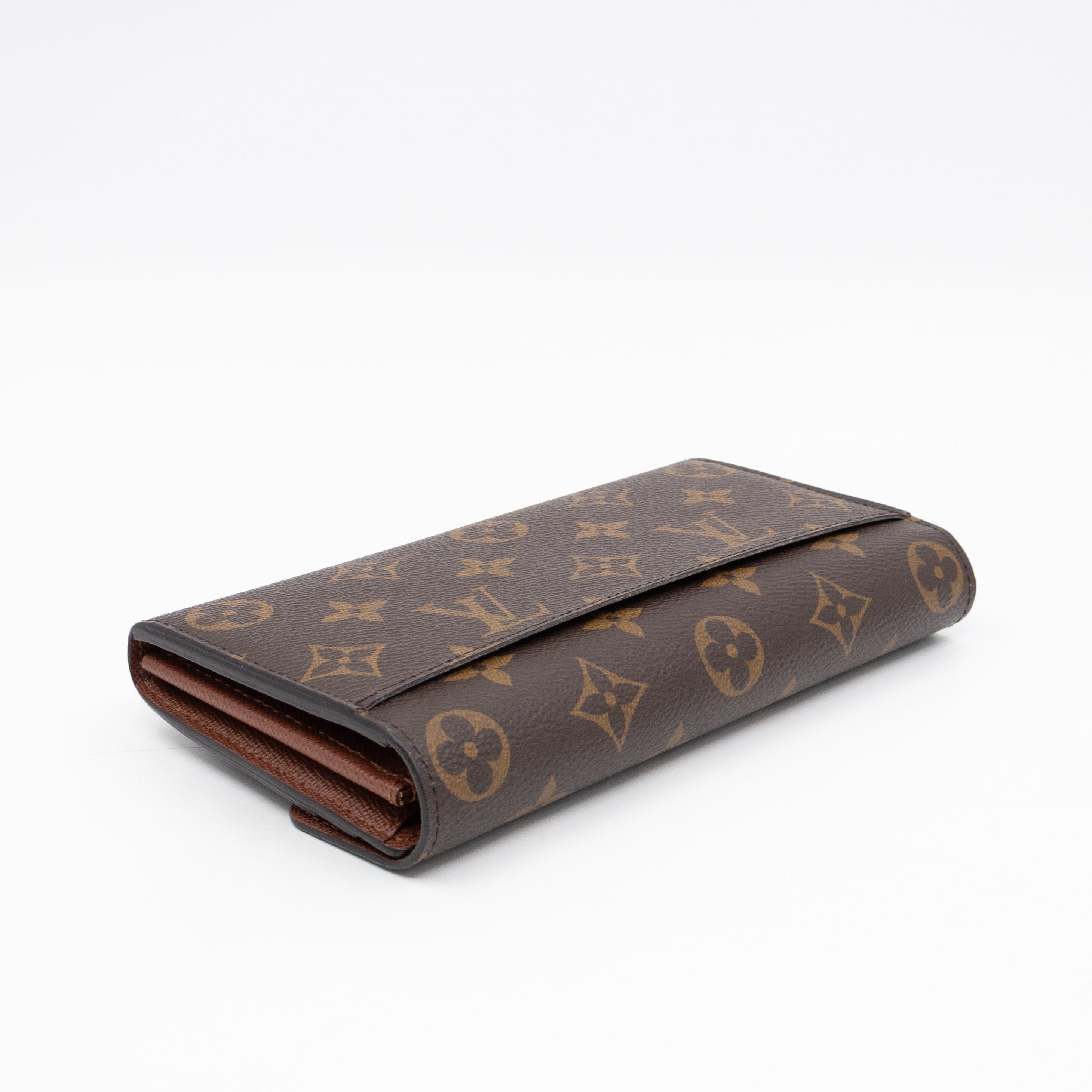 Sarah Wallet Monogram Brown