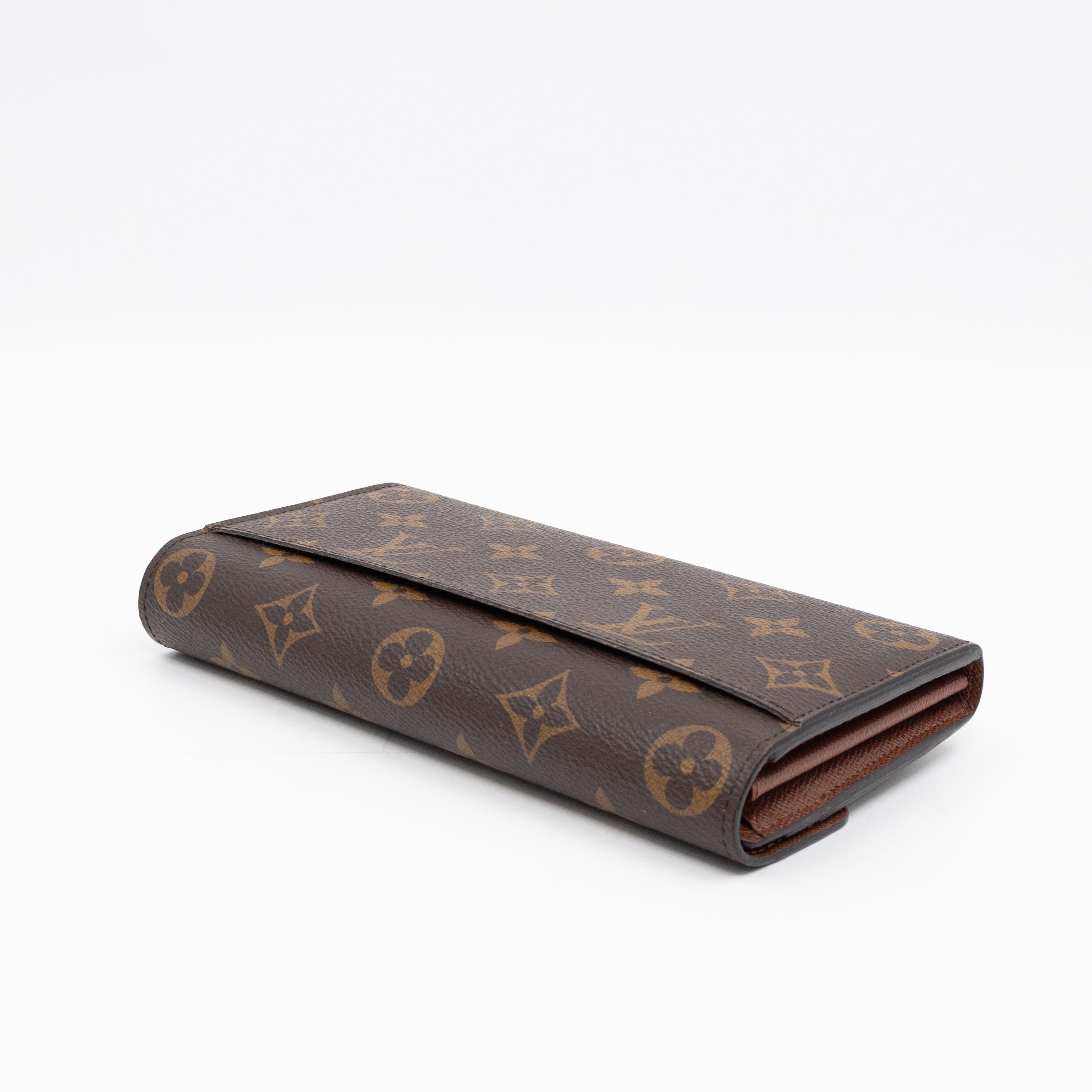 Sarah Wallet Monogram Brown