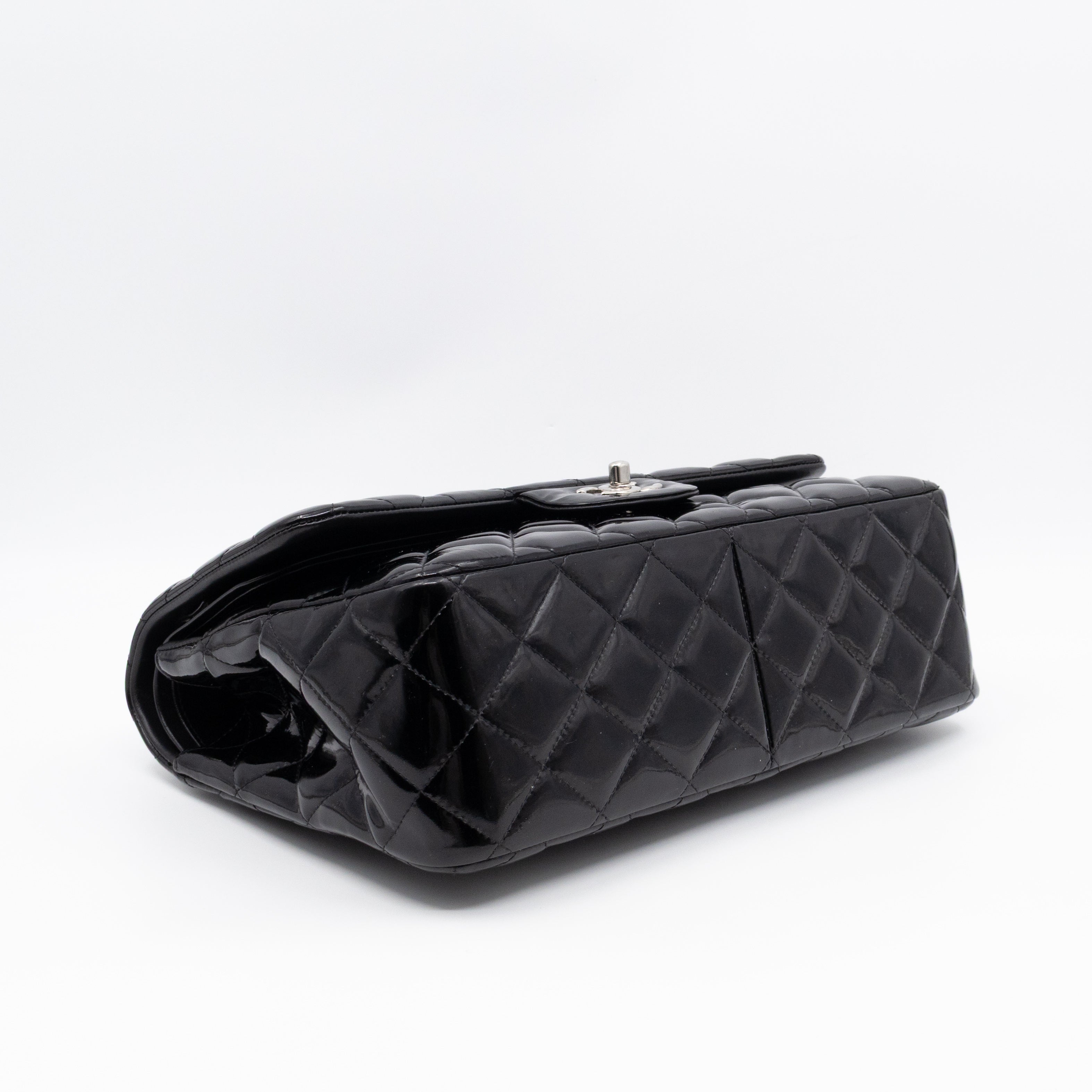 Classic Double Flap Jumbo Black Patent Leather