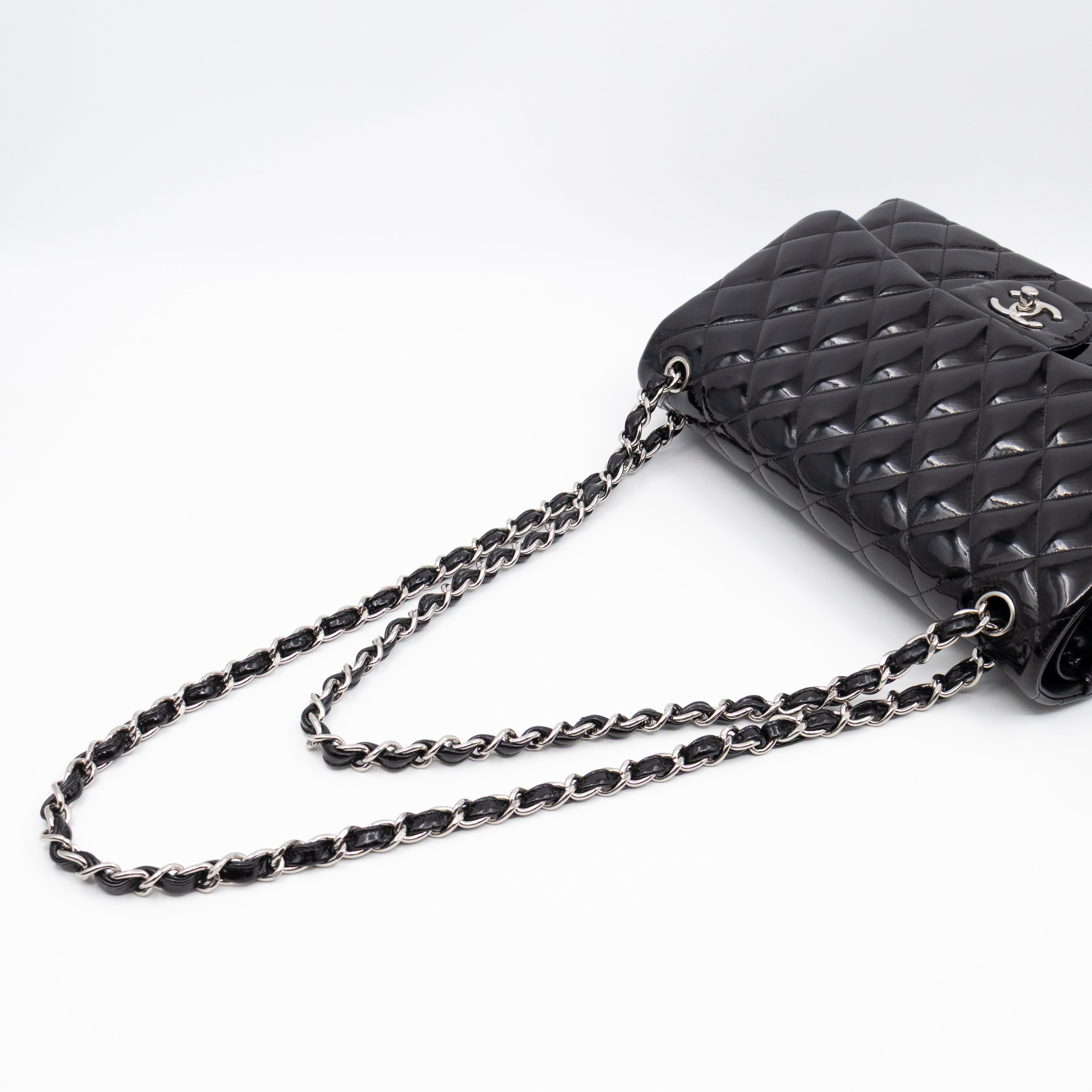Classic Double Flap Jumbo Black Patent Leather
