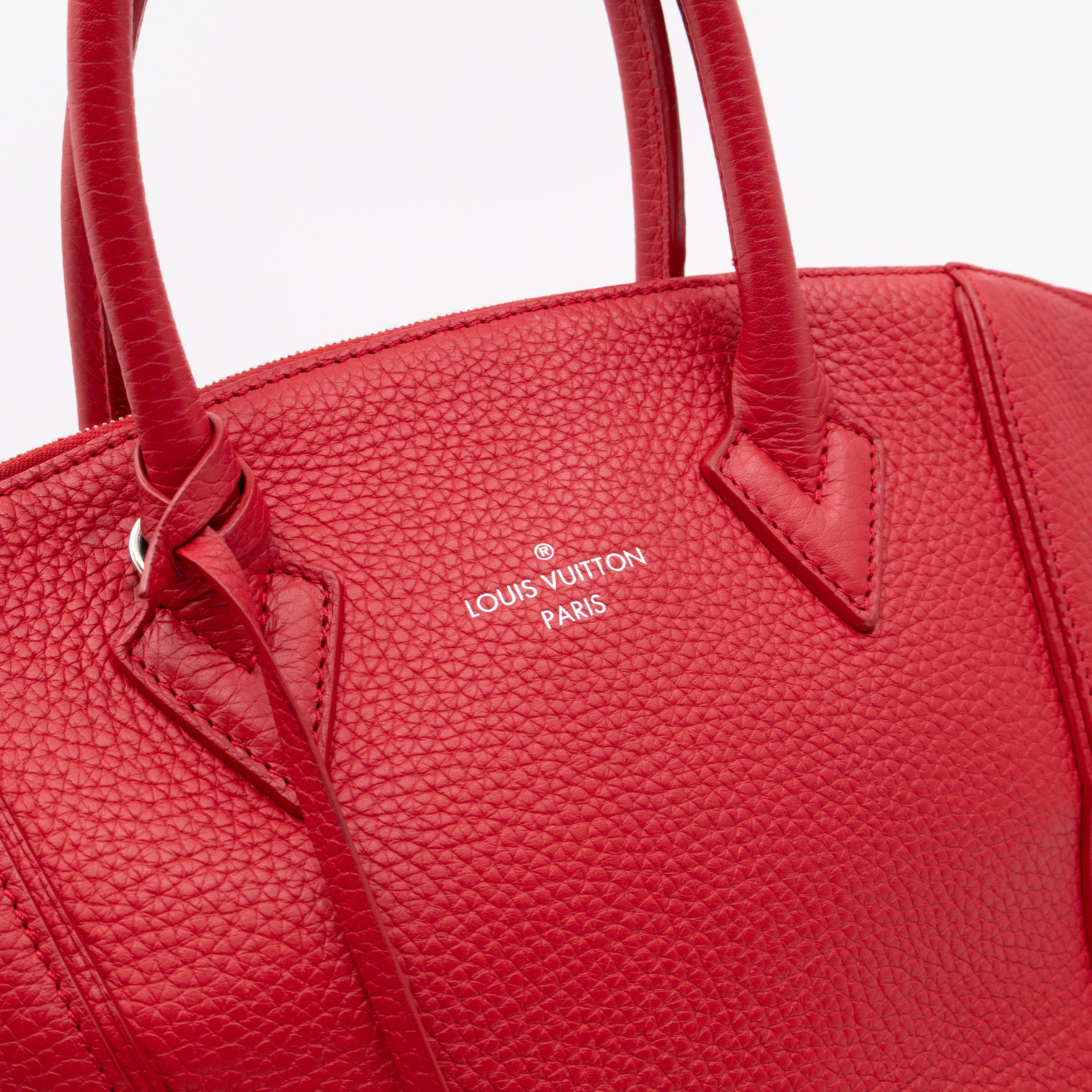 Soft Lockit PM Taurillon Leather Rubis