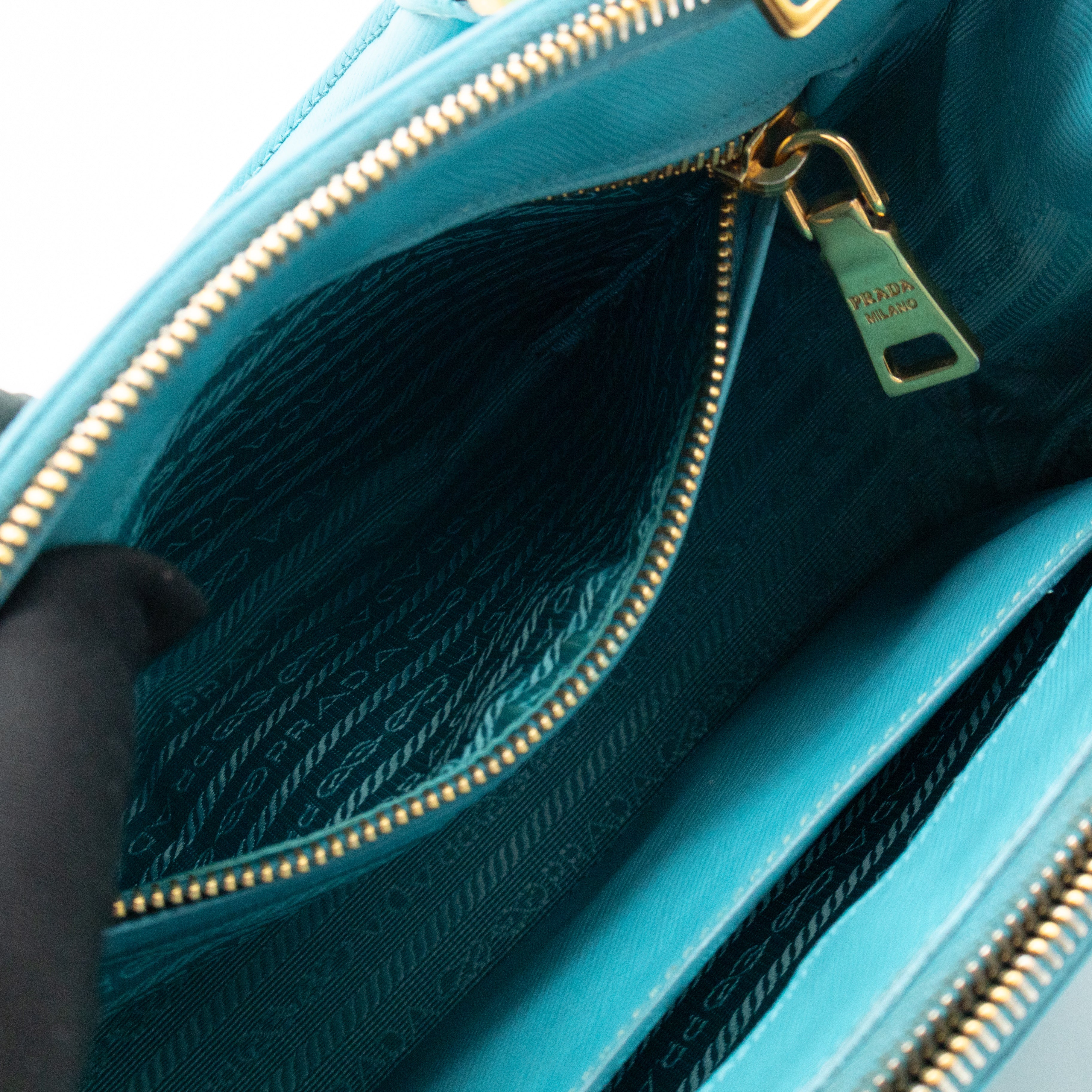 Galleria Mini Double Zip Turquoise Saffiano