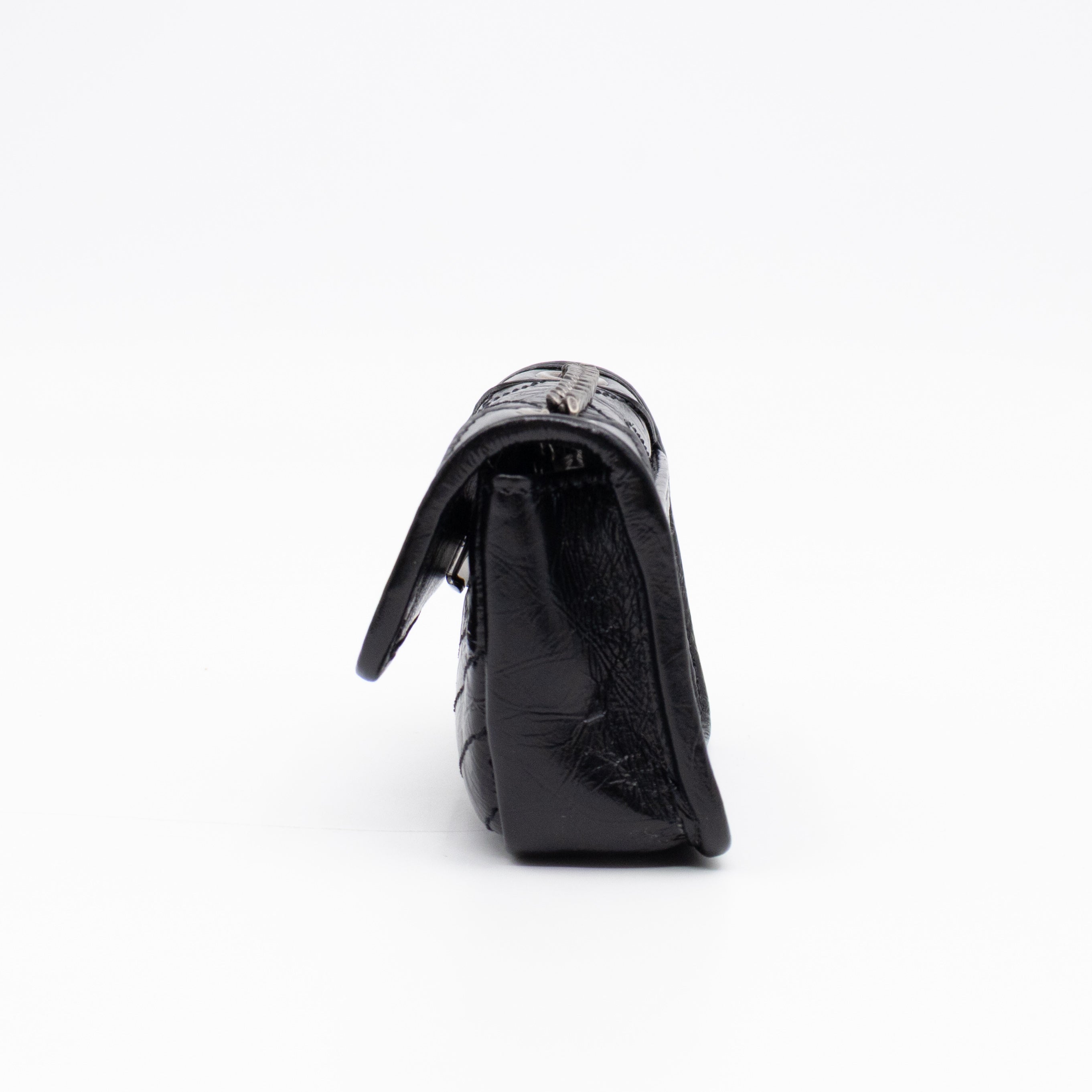 Niki Airpod Case Black Crinkled Leather