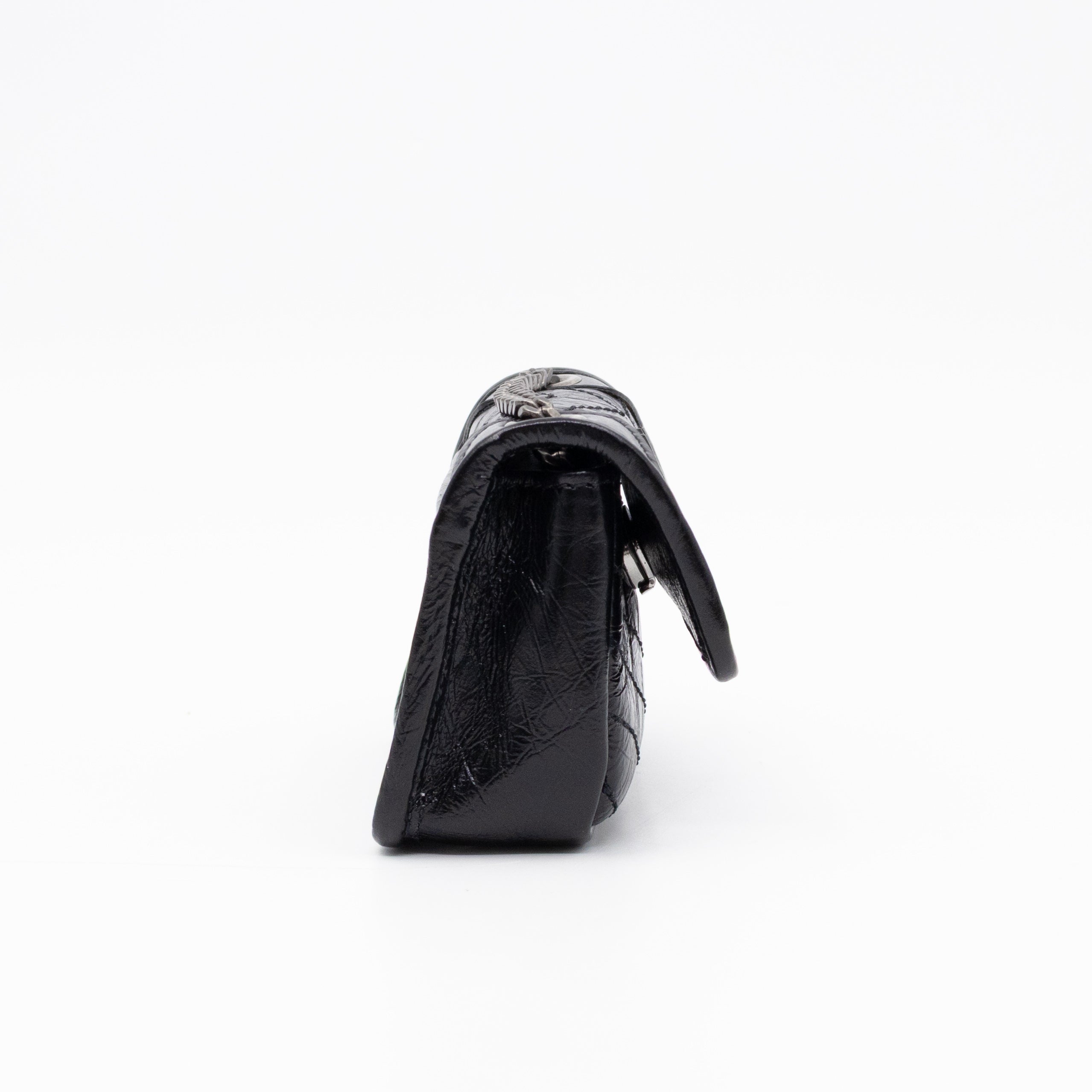 Niki Airpod Case Black Crinkled Leather
