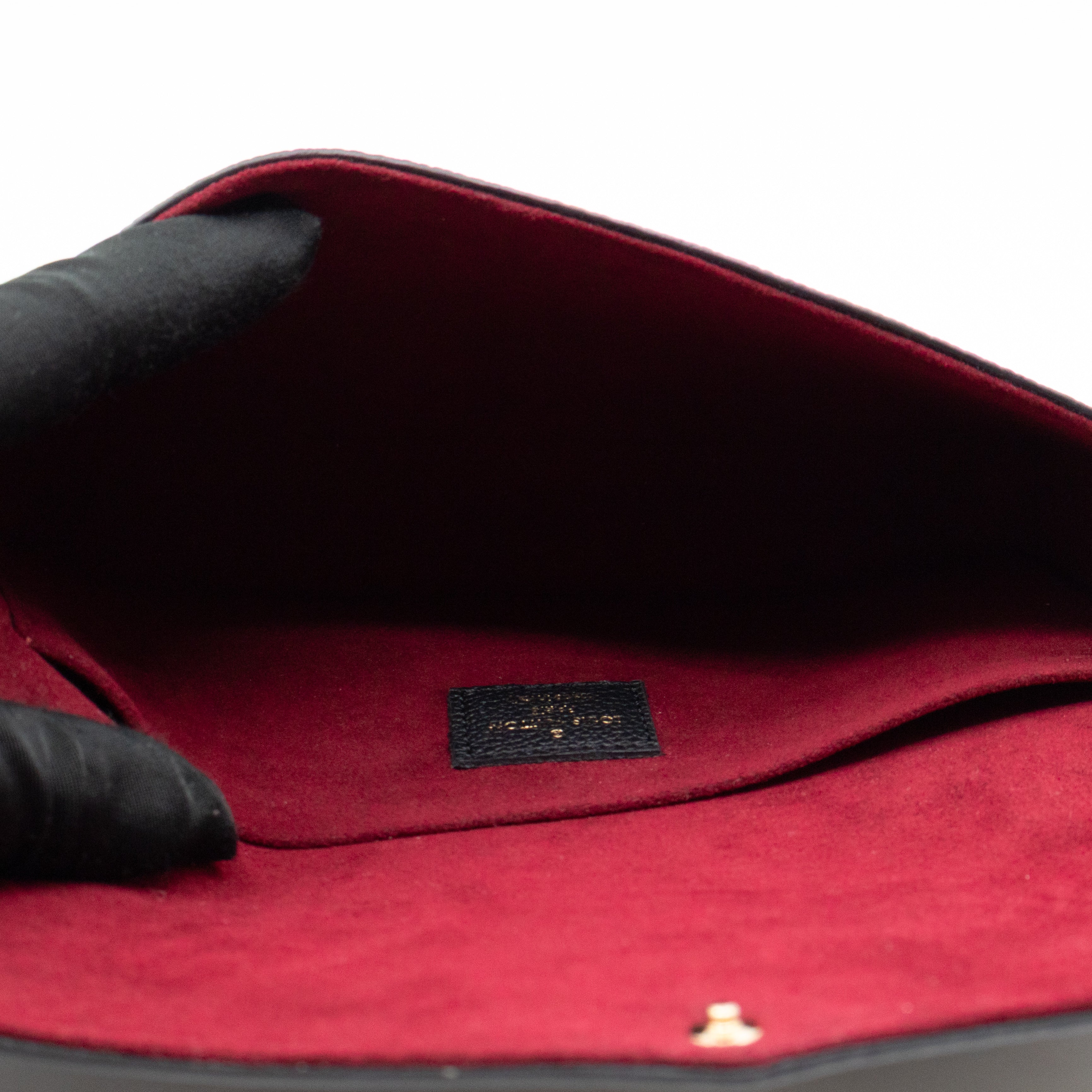 Pochette Felicie Monogram Empreinte Bicolor Black & Beige