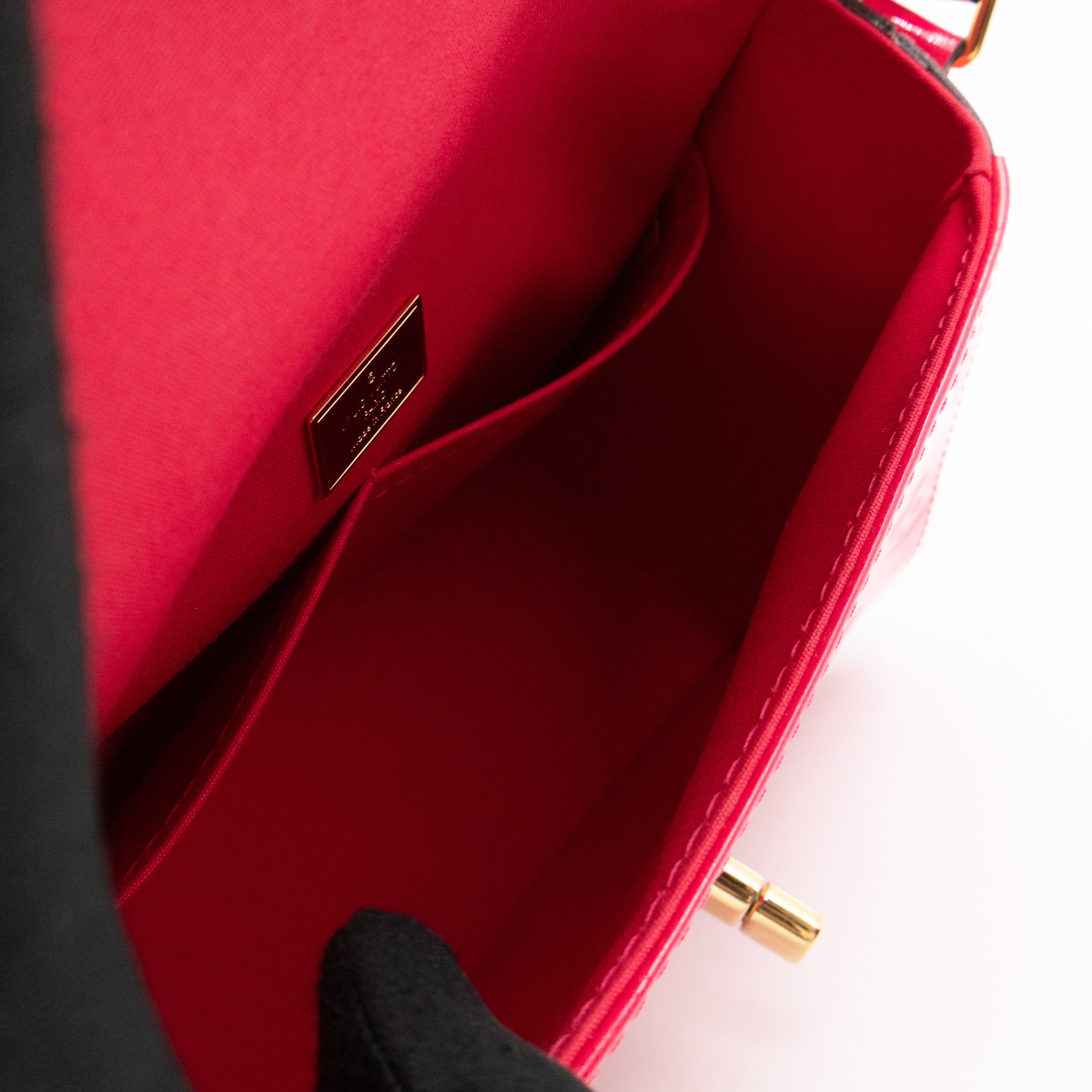 Pasadena Hot Pink Vernis Leather