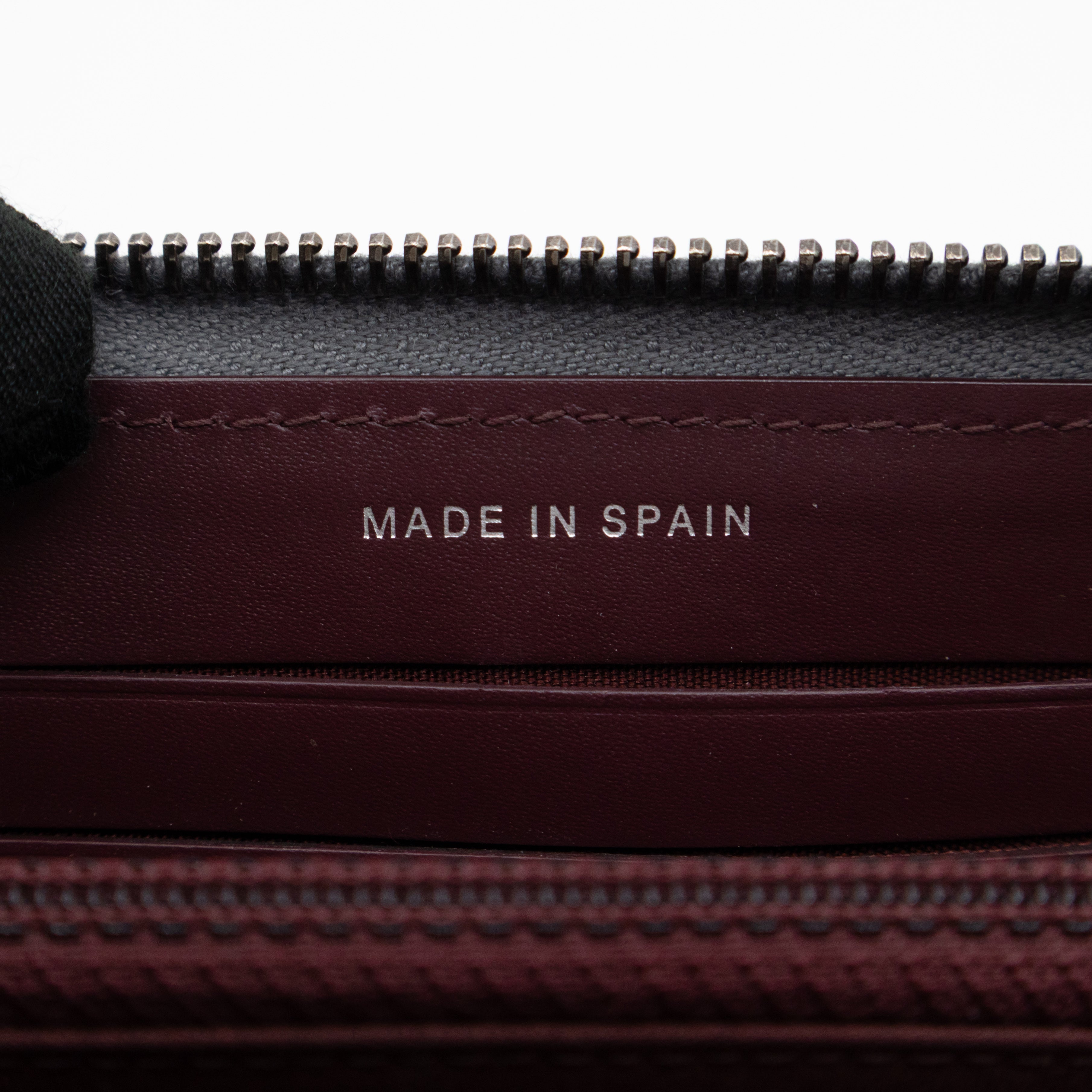 Medium Zipped Wallet Grey Metallic Leather