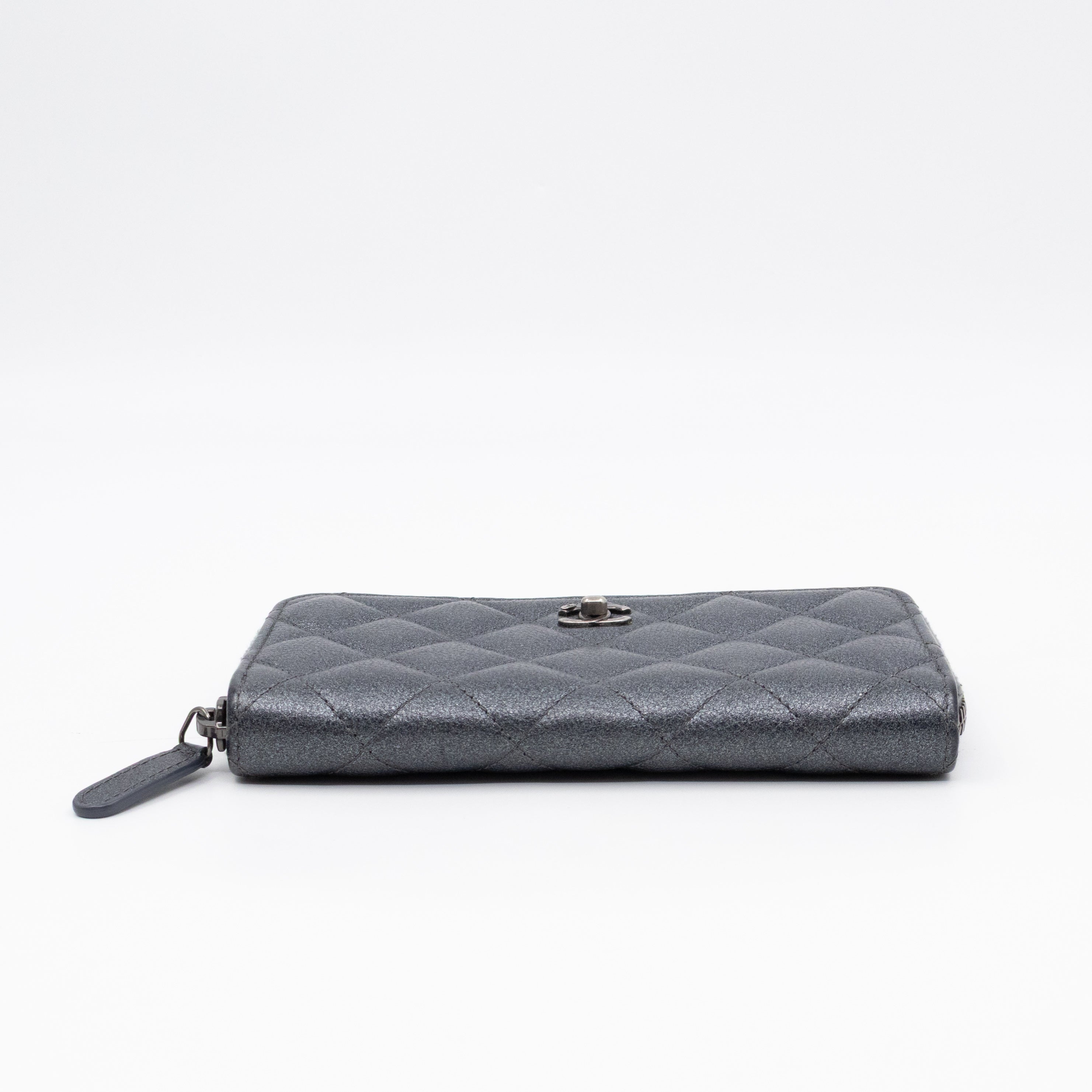 Medium Zipped Wallet Grey Metallic Leather