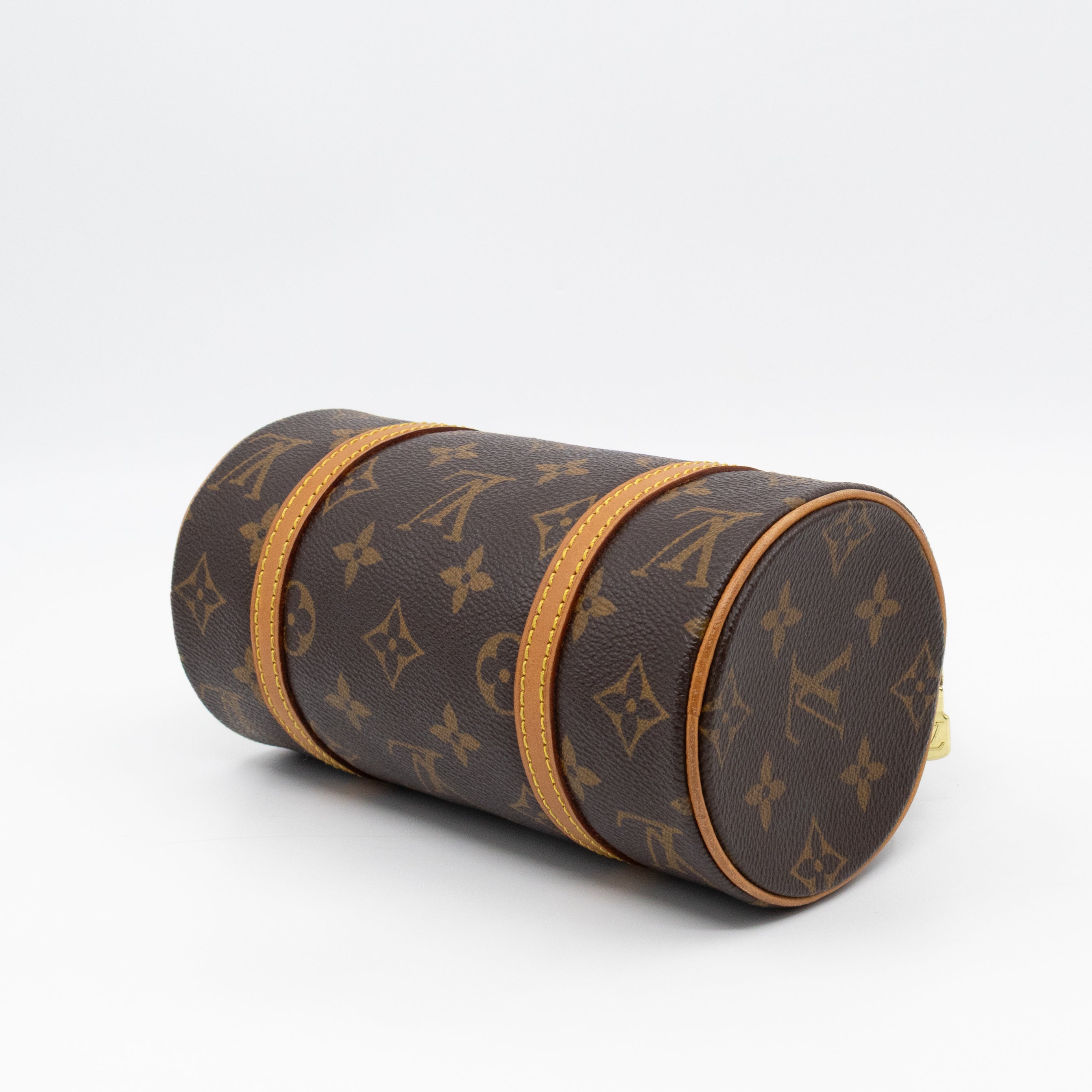 Papillon 19 Monogram