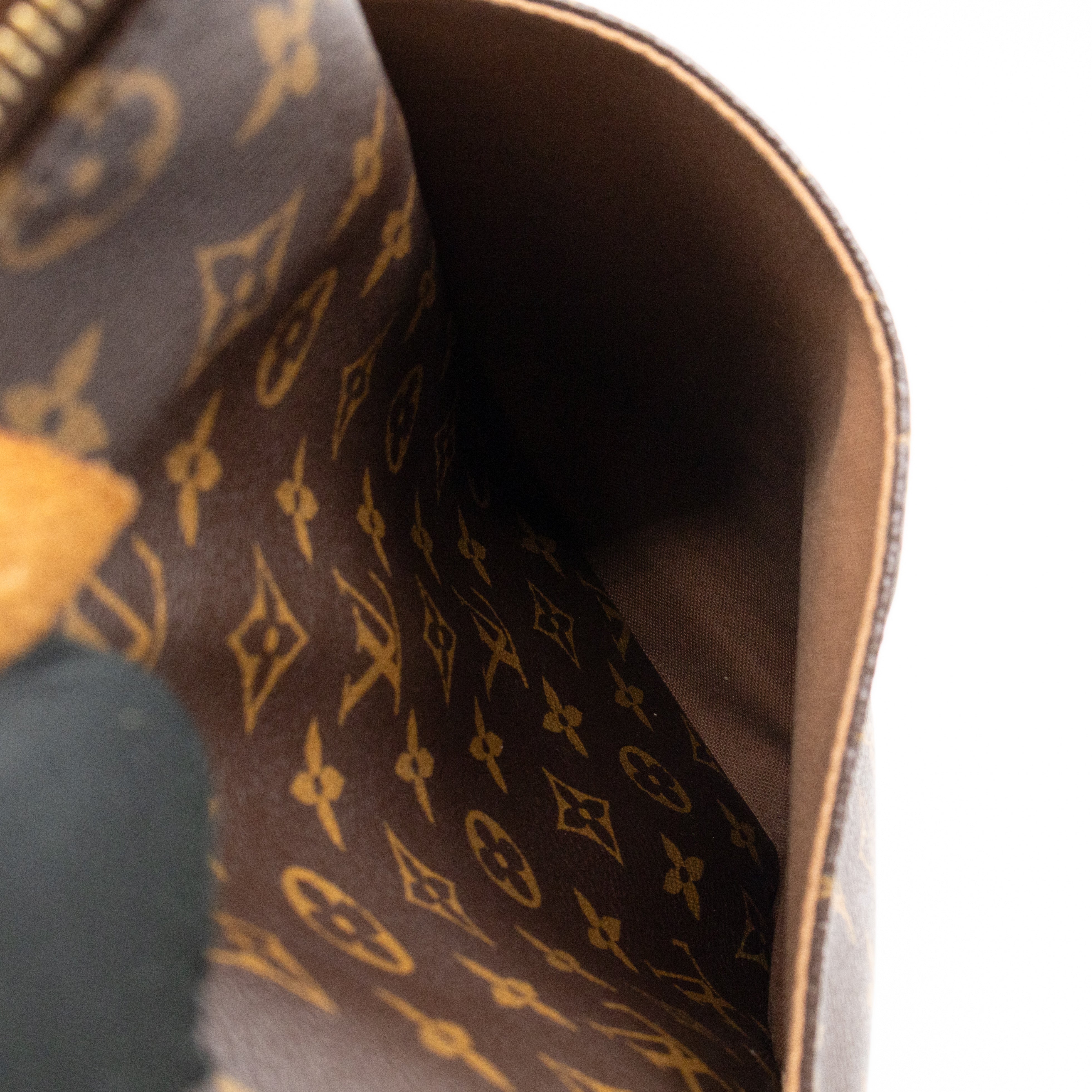 Totally MM Monogram