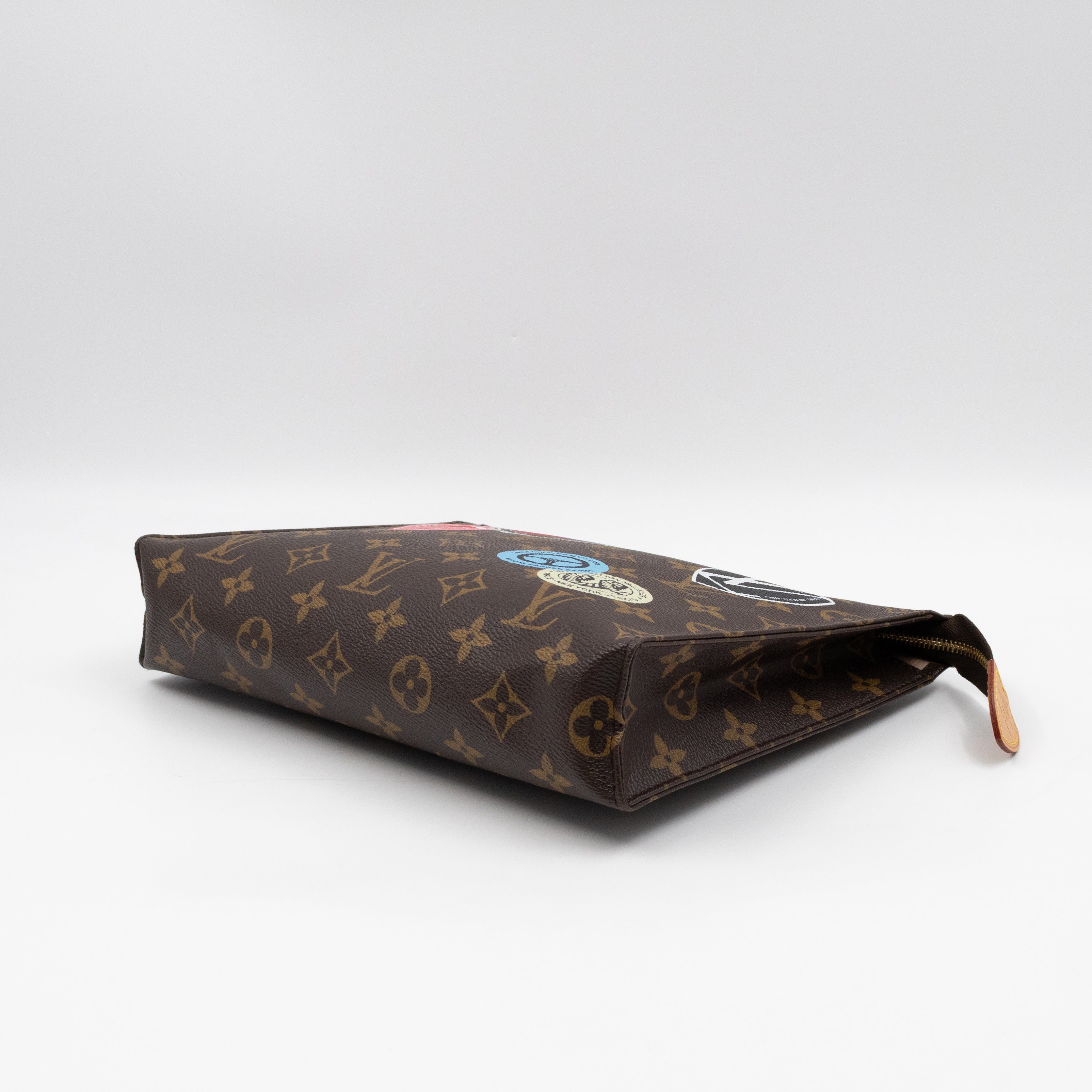 Toiletry Pouch 26 World Tour Monogram