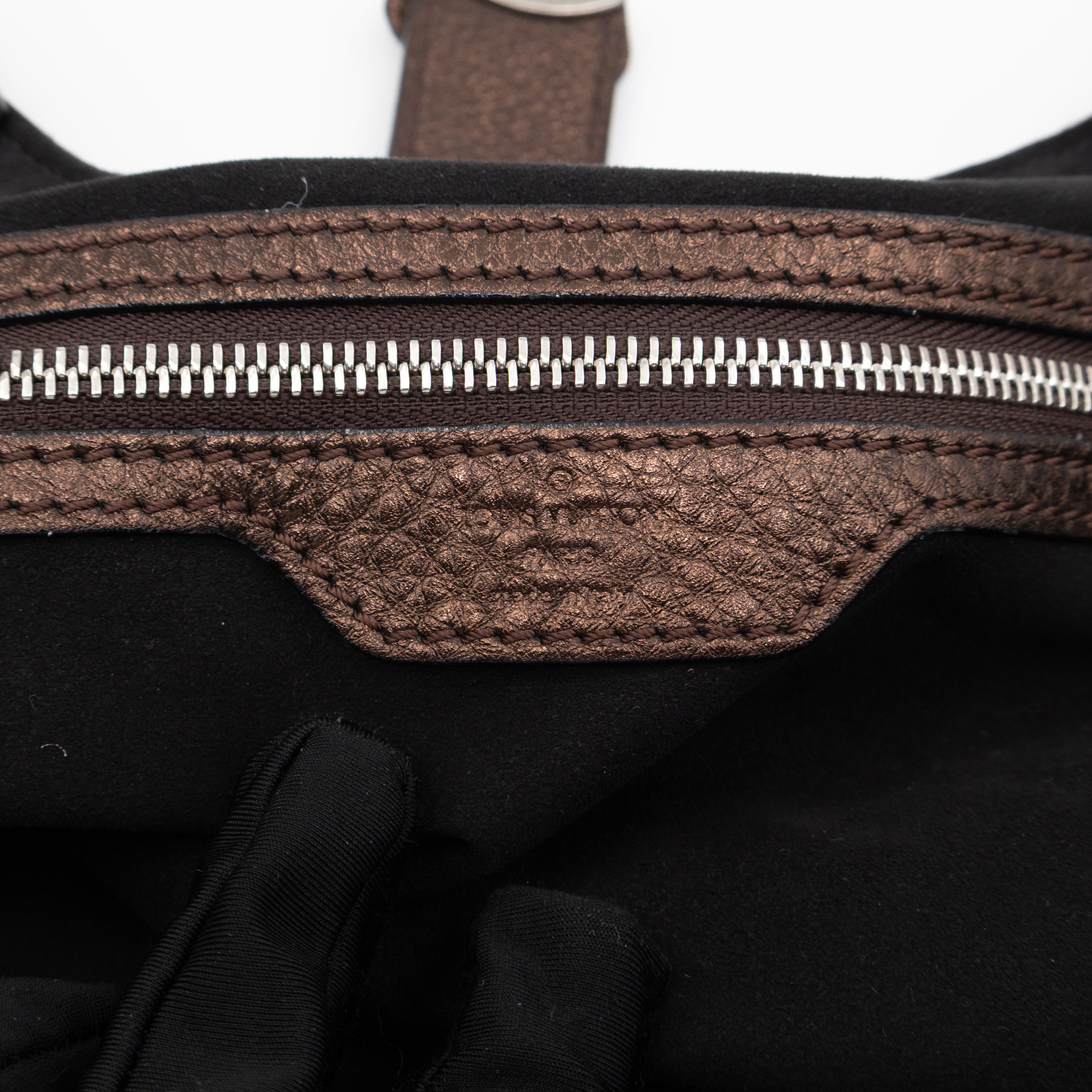 Mahina L Mordore Metallic Leather