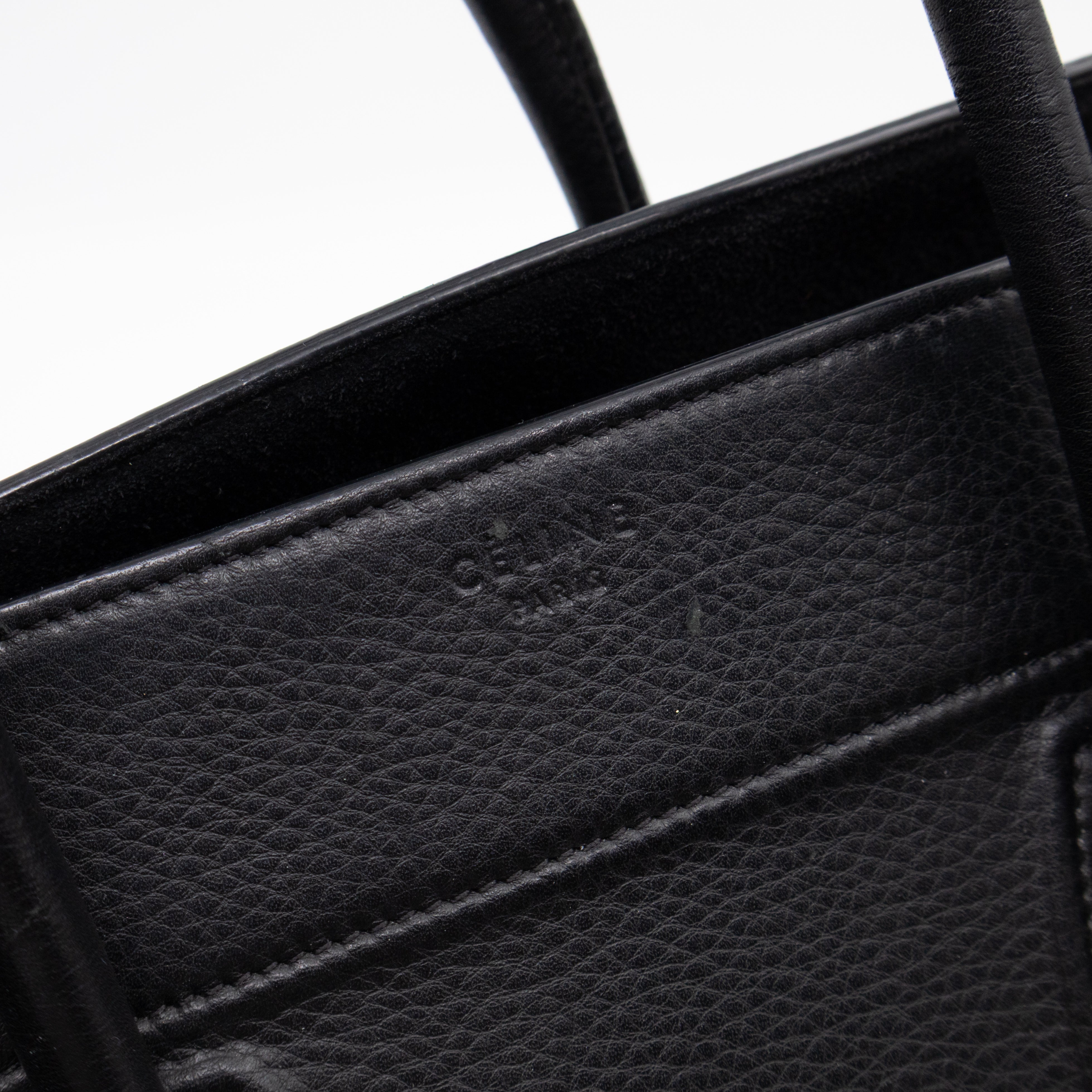 Phantom Medium Luggage Black Leather