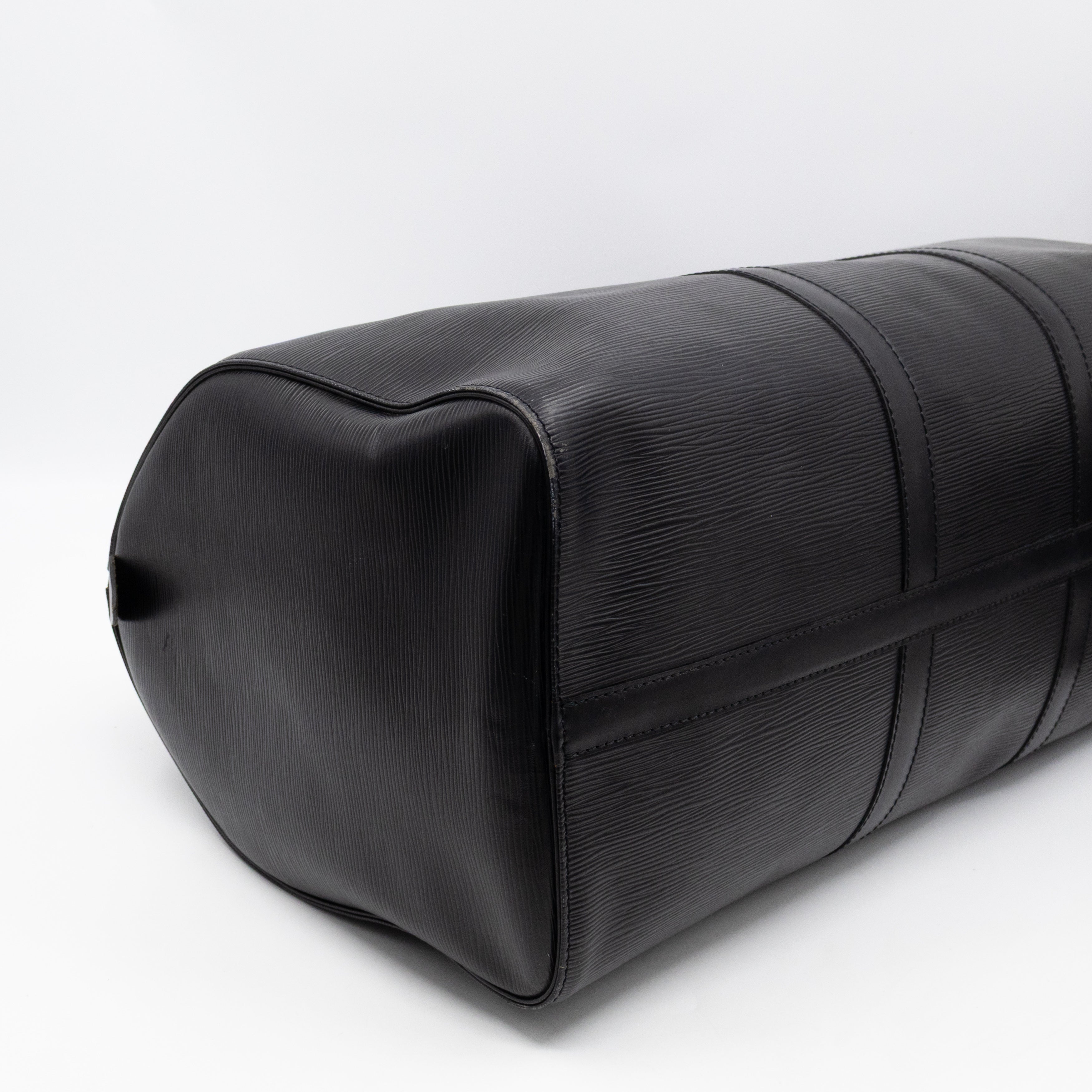 Keepall 50 Black Epi Leather