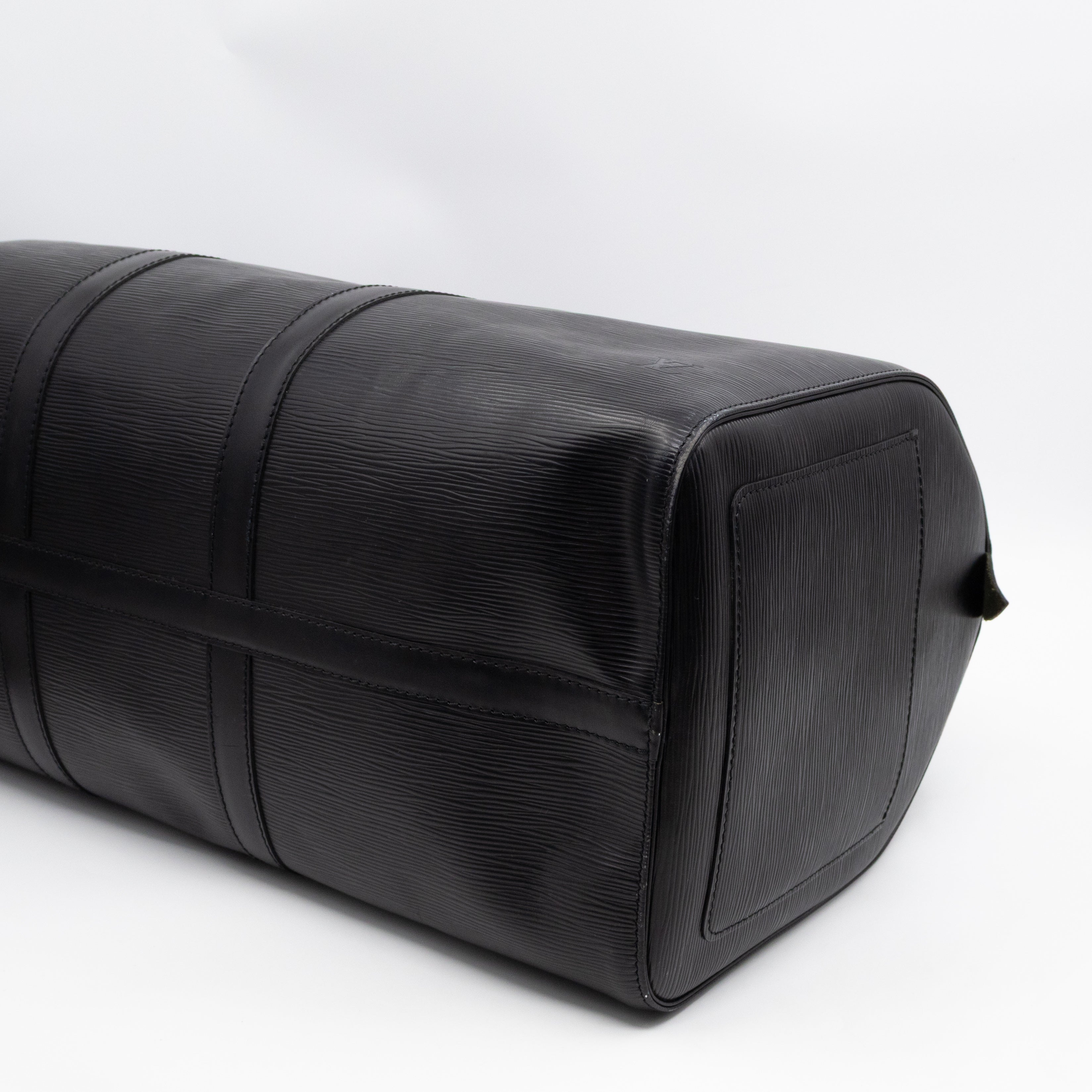 Keepall 50 Black Epi Leather